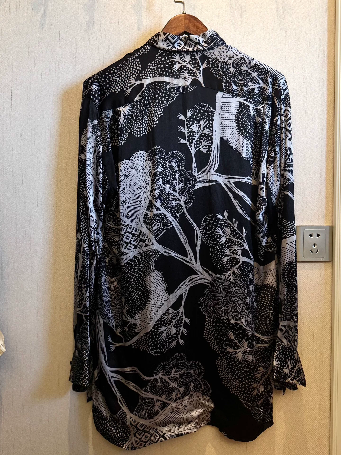 Geoffrey B Small Black Silk Bamboo Shirt — front