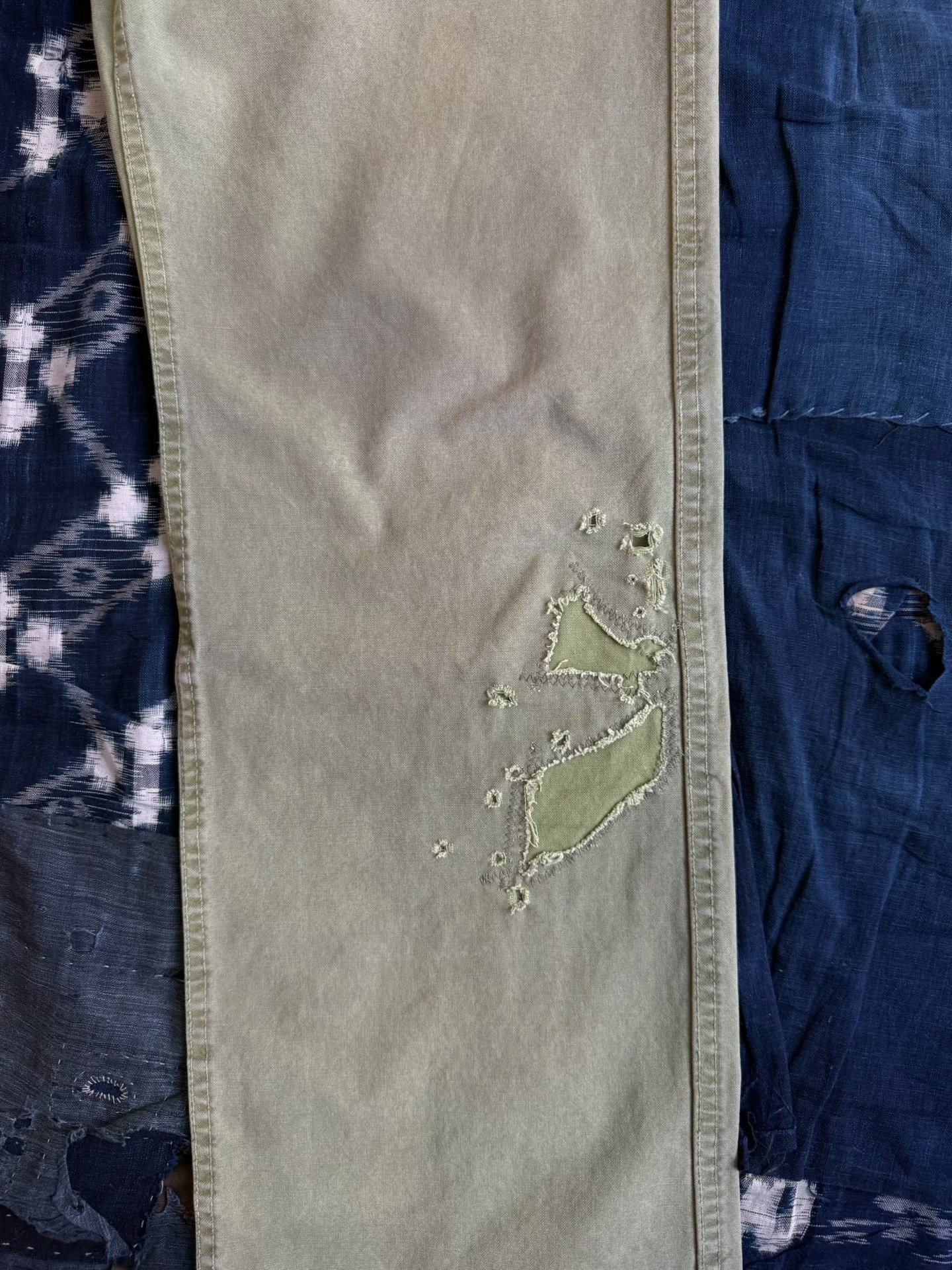 VISVIM 20AW GIFFORD PANTS DMGD — label