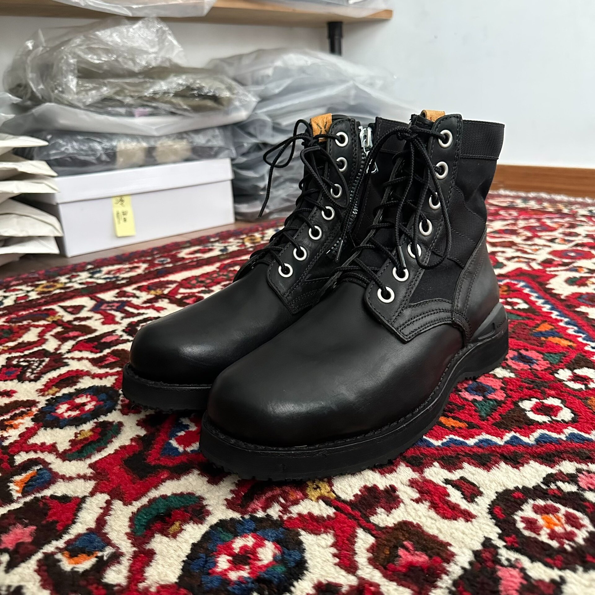 visvim 17ss 7-Hole Boots Size 9 — front