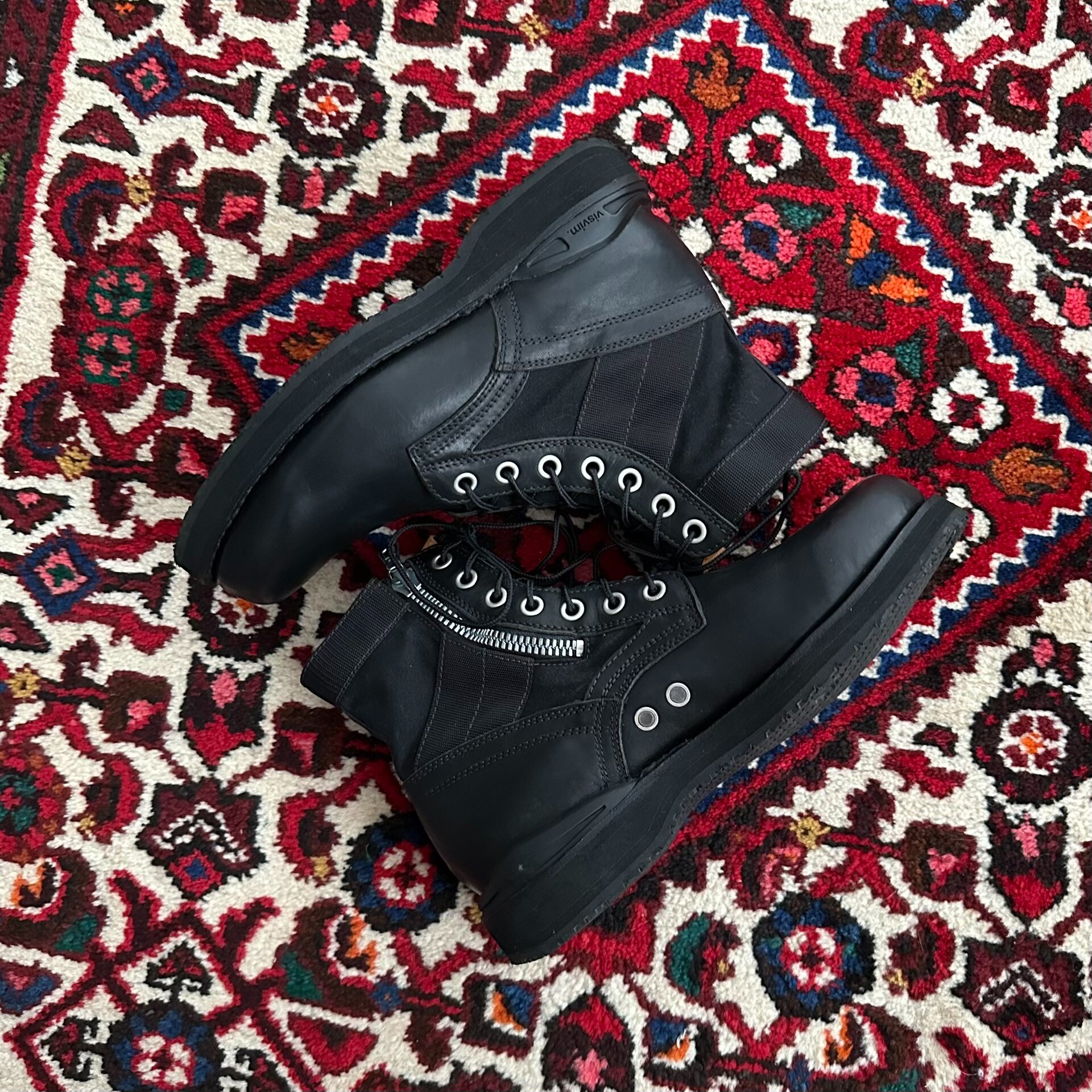 visvim 17ss 7-Hole Boots Size 9 — label