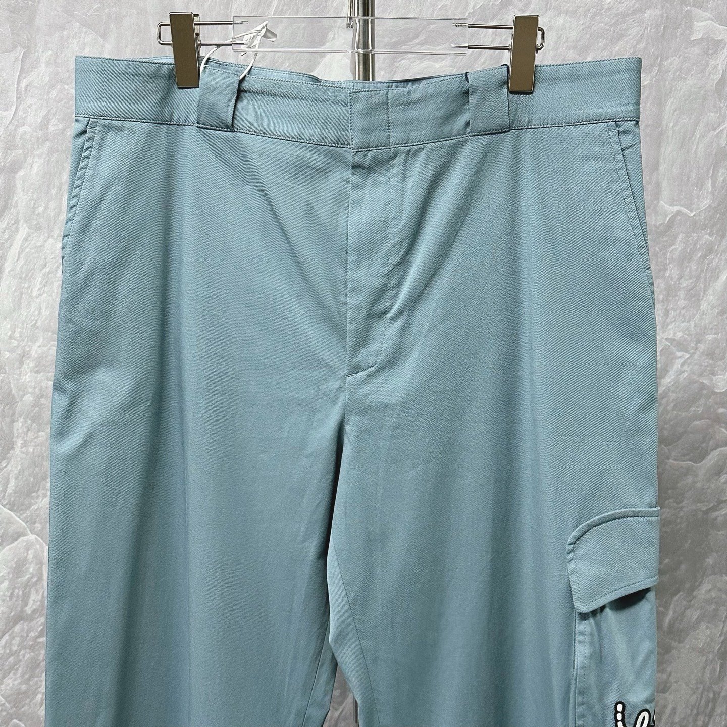 Louis Vuitton LV Logo Cargo Pants — front