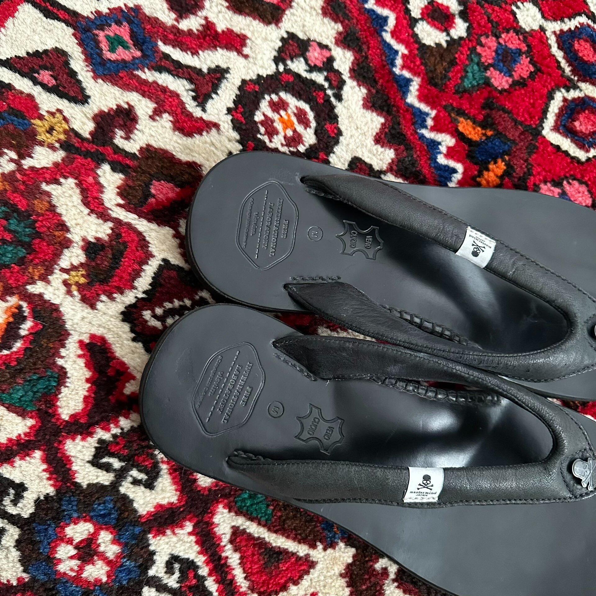 visvim x mastermind japan lama slippers — back