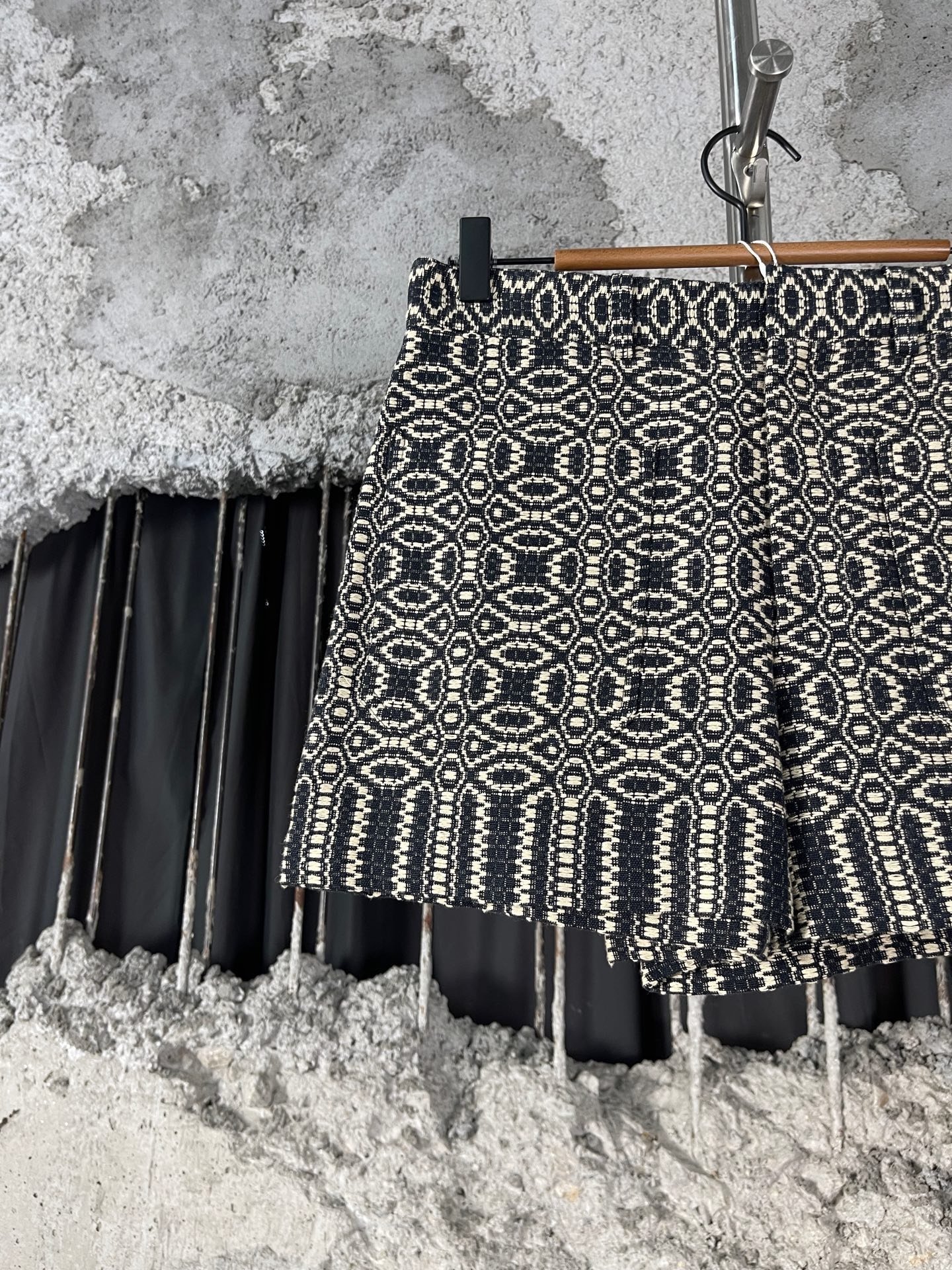 Dior Vintage Heavy Woven Shorts — detail