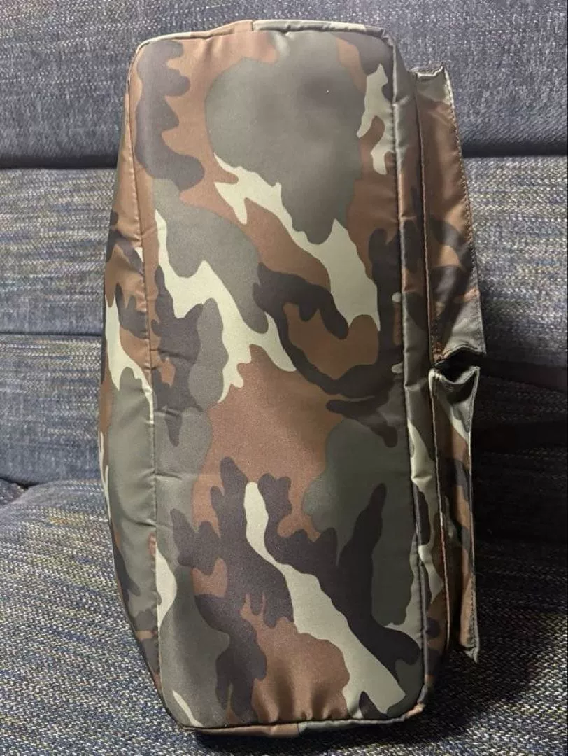 LOWERCASE×PORTER×EDIFICE Camo Tote — label