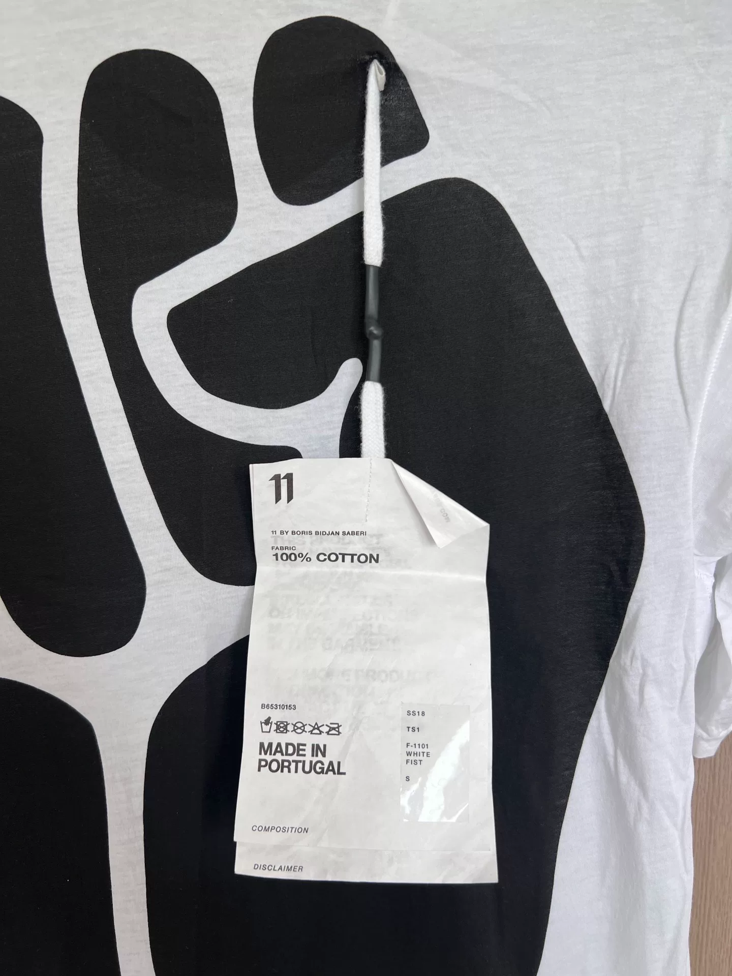 Boris Bidjan Saberi 11by BBS White Fist Print T-Shirt — label