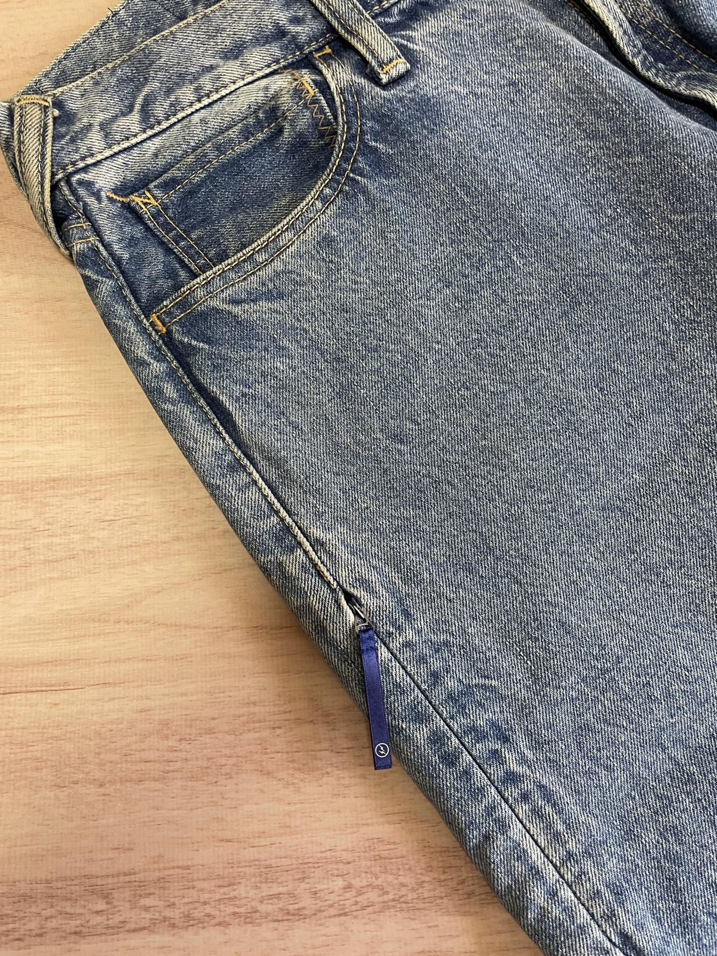 Vanquish Fragment Distressed Lightning Jeans — detail
