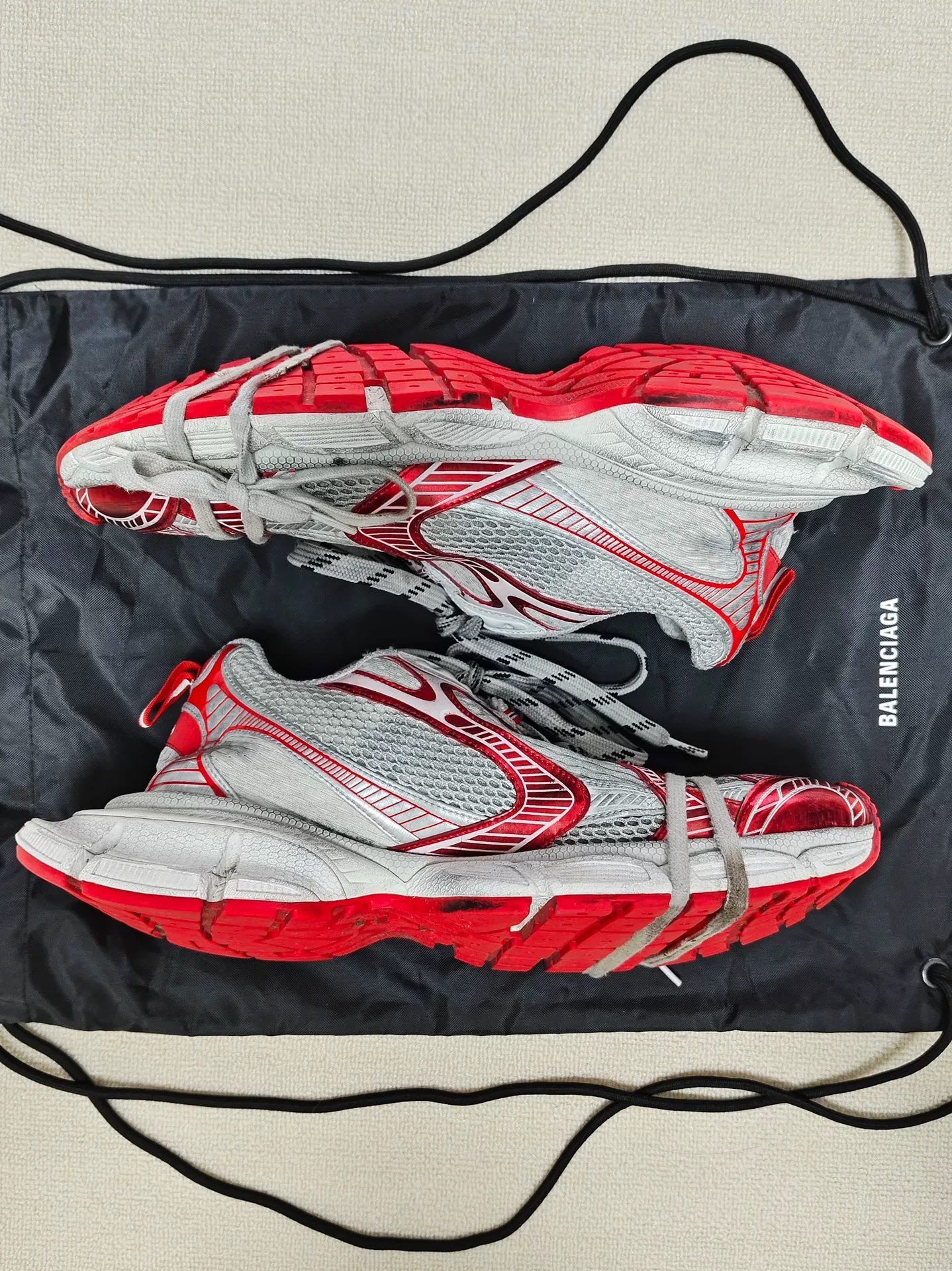 Balenciaga 3XL Low-Top Red Sneakers — label