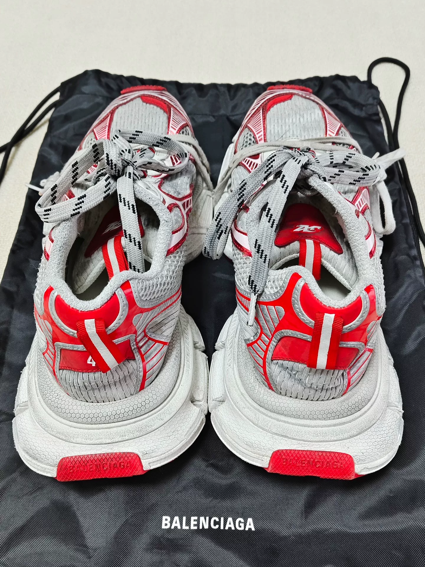 Balenciaga 3XL Low-Top Red Sneakers — detail