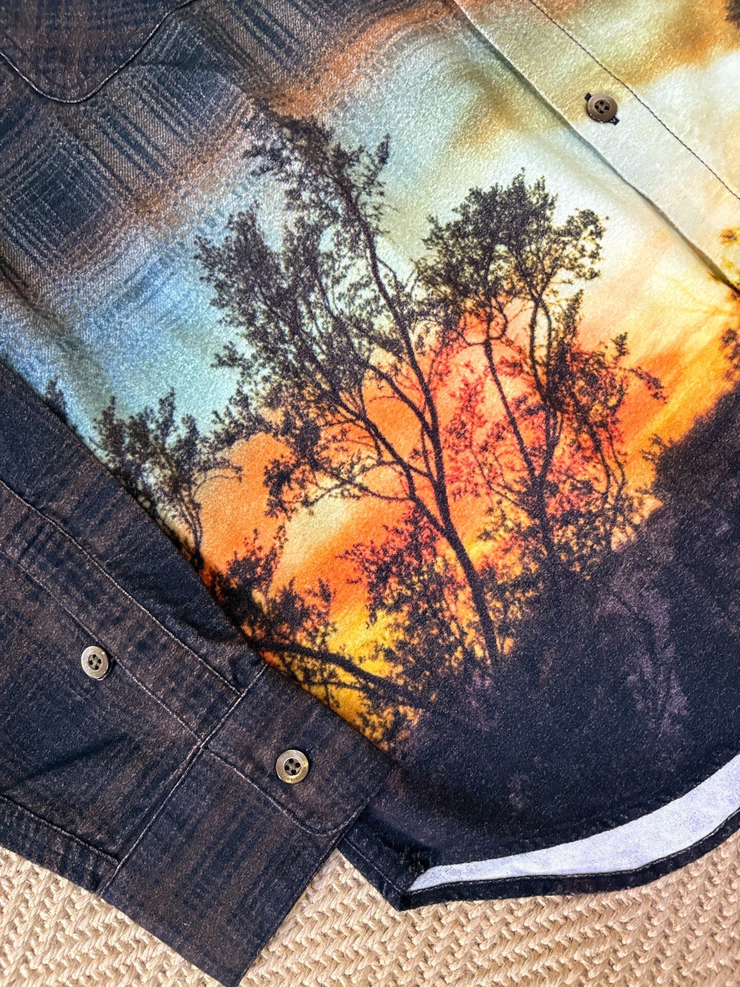 NEIGHBORHOOD x UGG Collaboration Shirt — detail