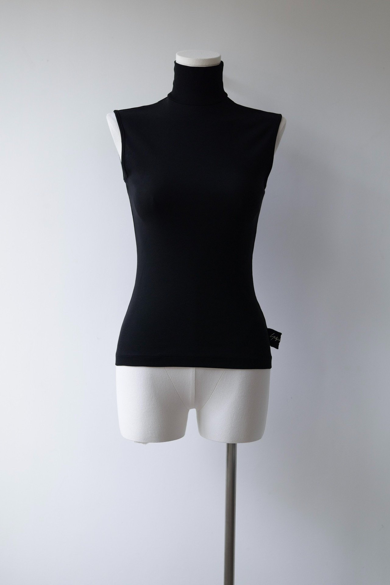 Yohji Yamamoto Sleeveless Signature Top — front