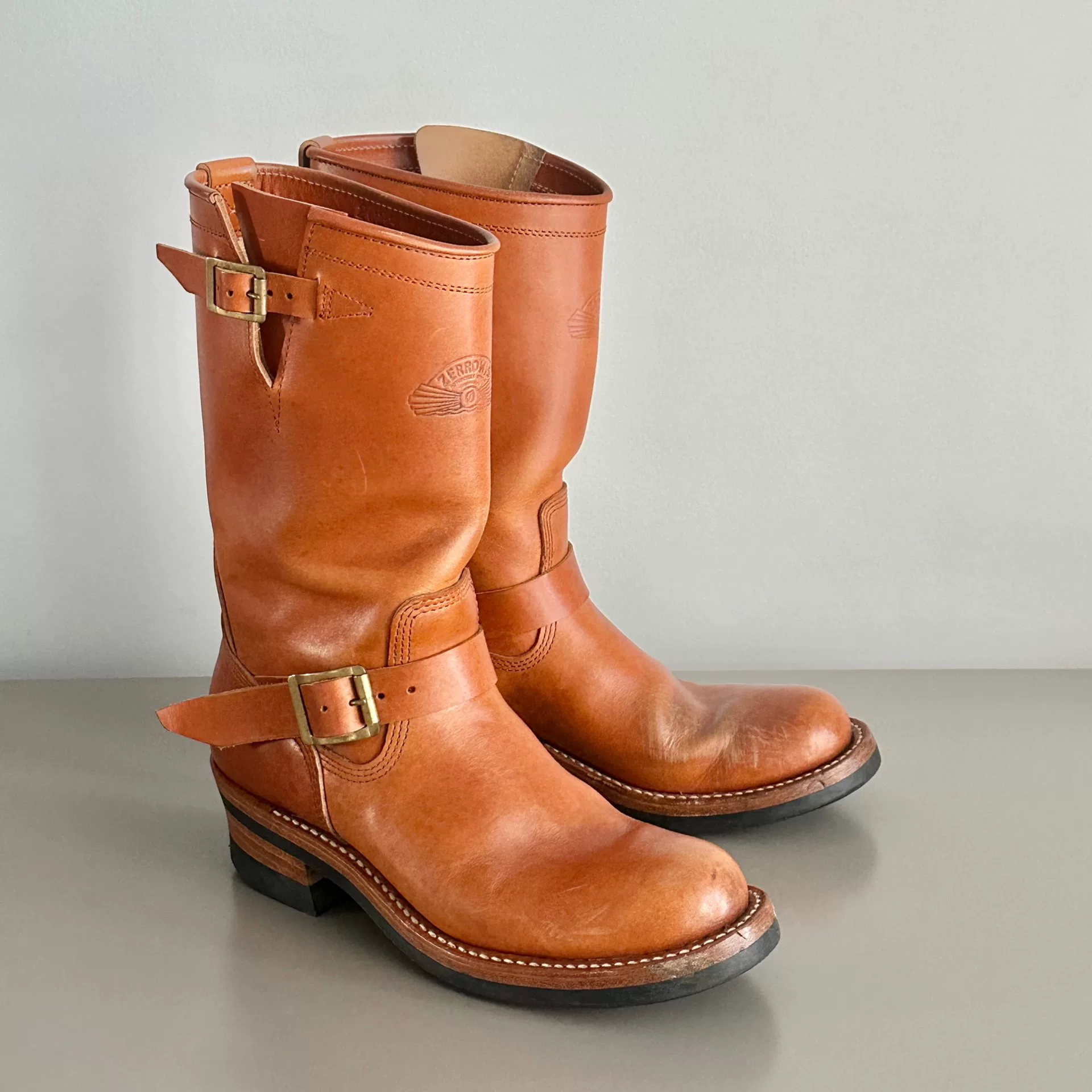 Zerrows Engineer Boots — label