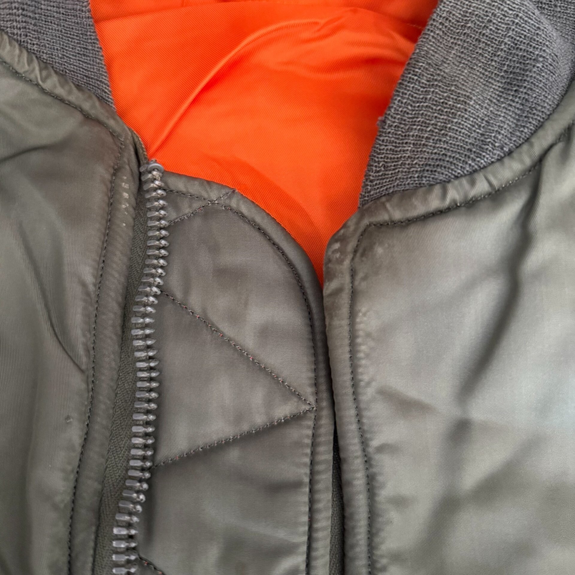 Vintage USAF 60S Alpha MA-1 Jacket — back