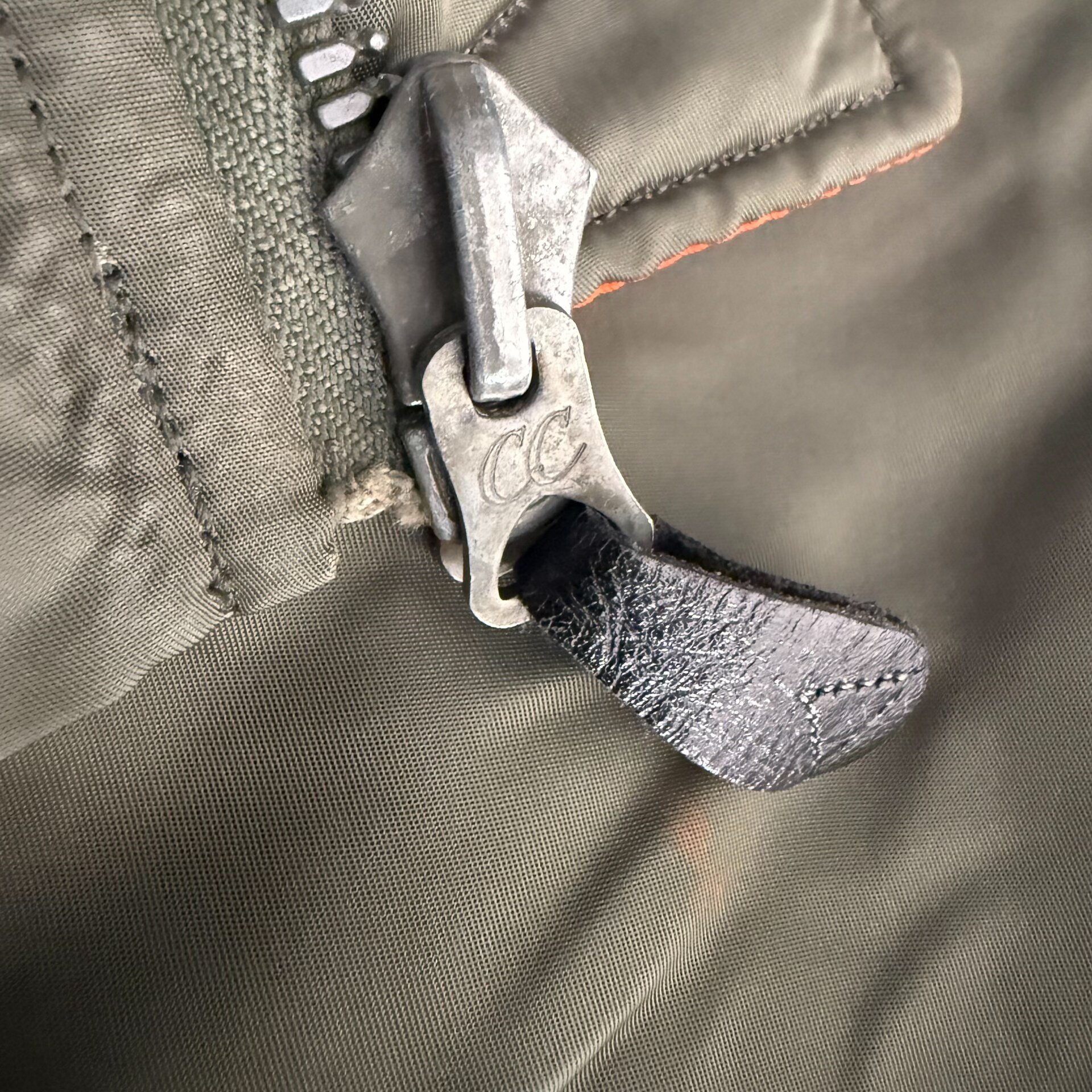 Vintage USAF 60S Alpha MA-1 Jacket — detail