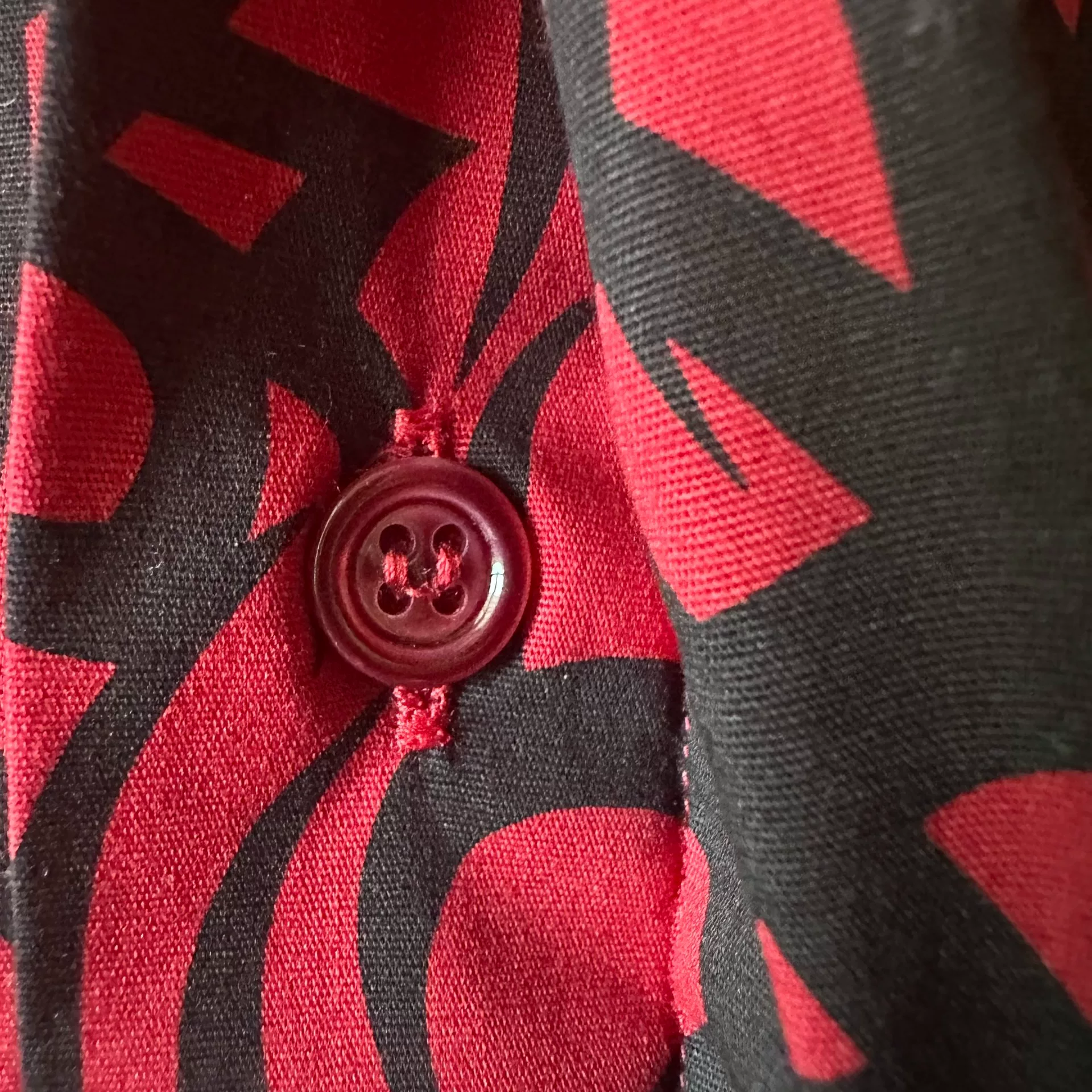 Dior Homme Red Black Thorn Shirt — detail