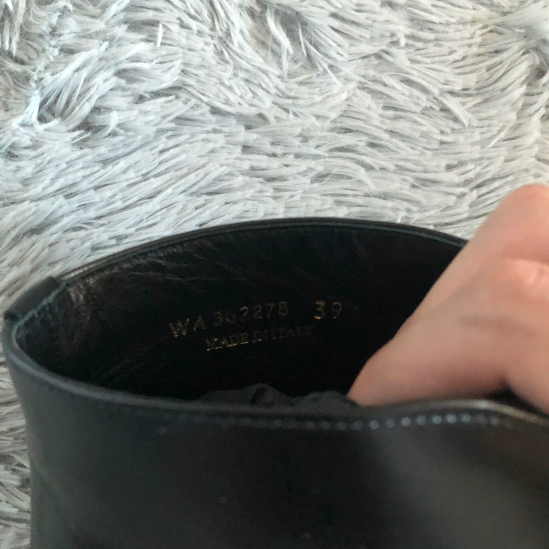 Saint Laurent 14FW Runway High-Top Shoes — label