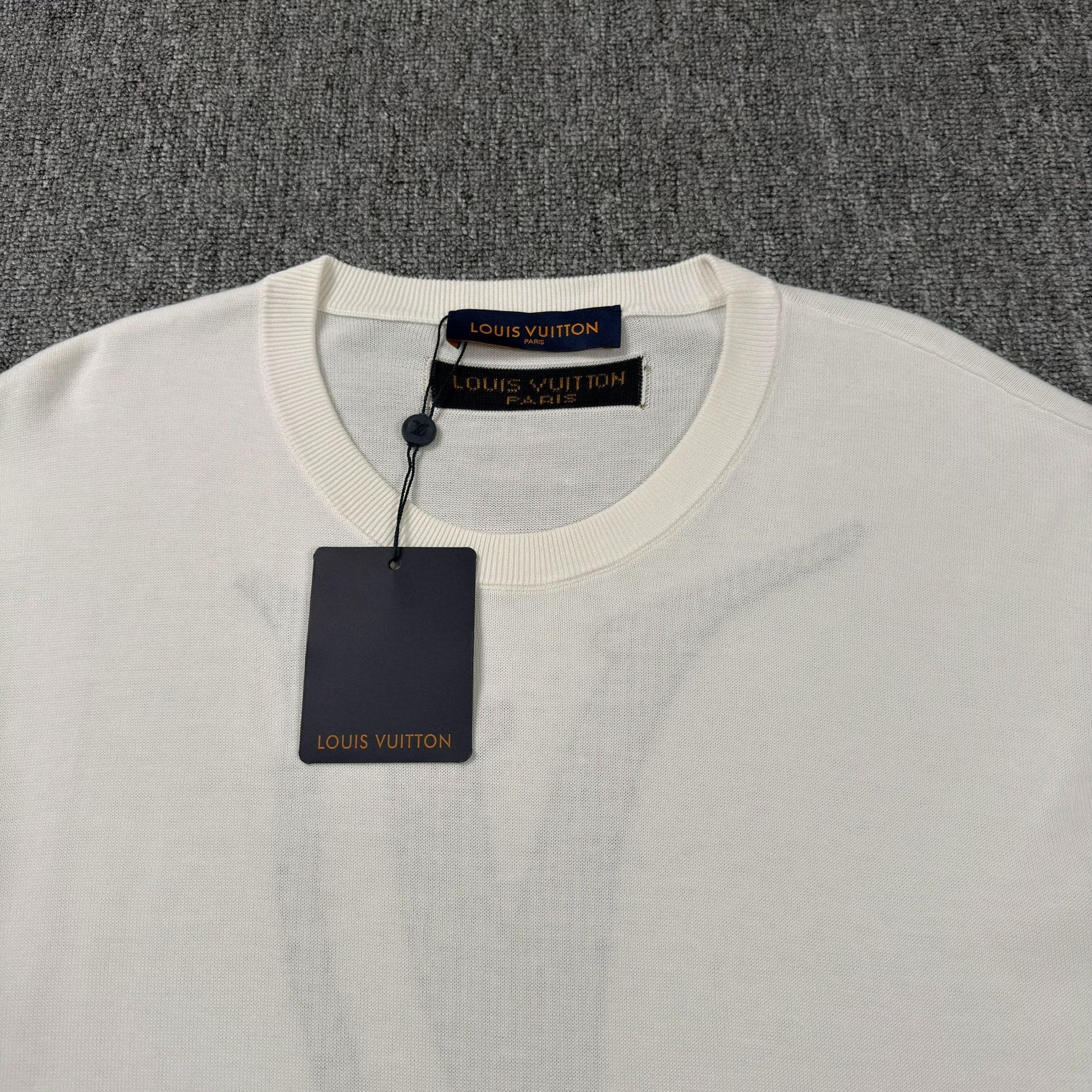 Louis Vuitton White Short-Sleeve T-Shirt — front