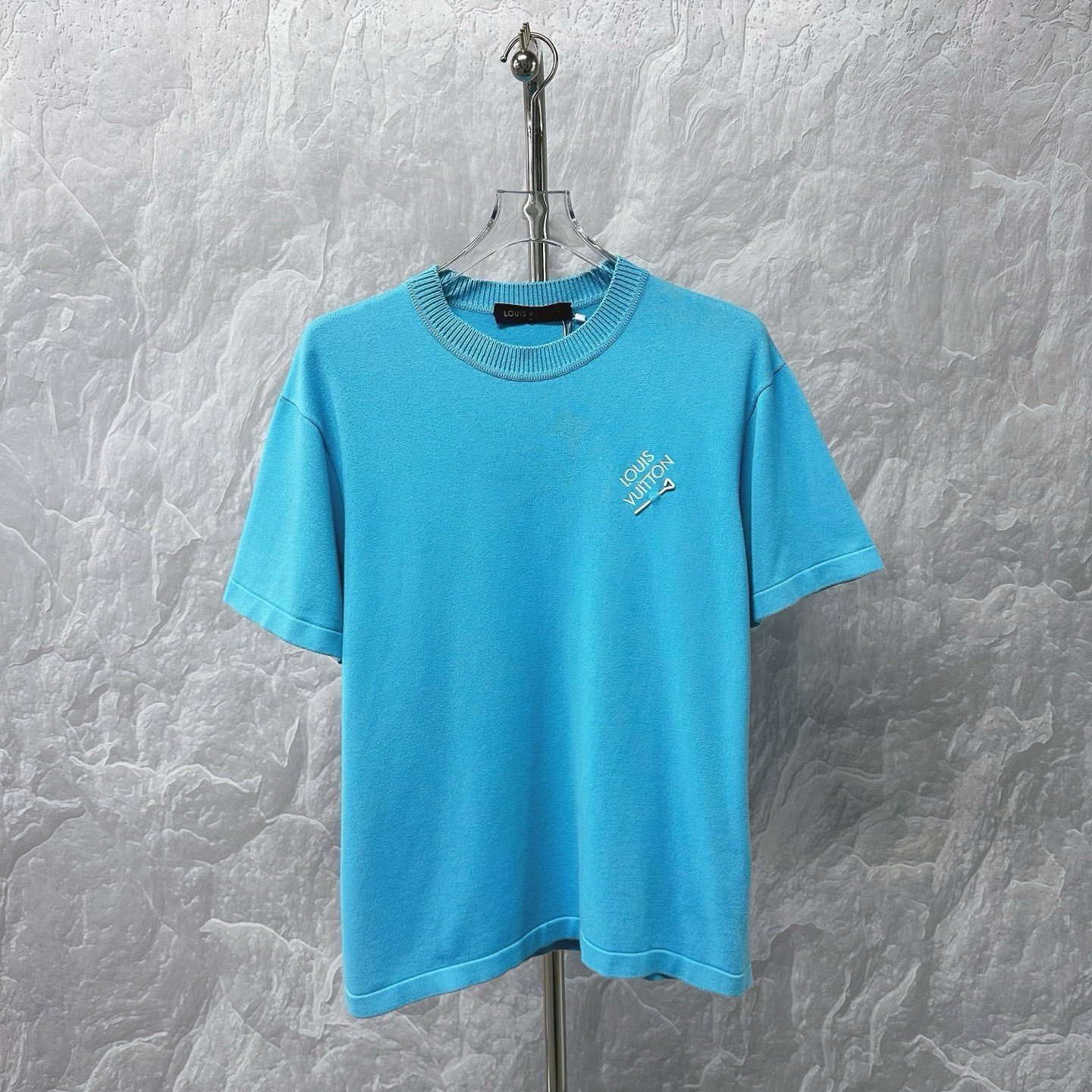 Louis Vuitton Pin Letter Embroidered Knit Tee