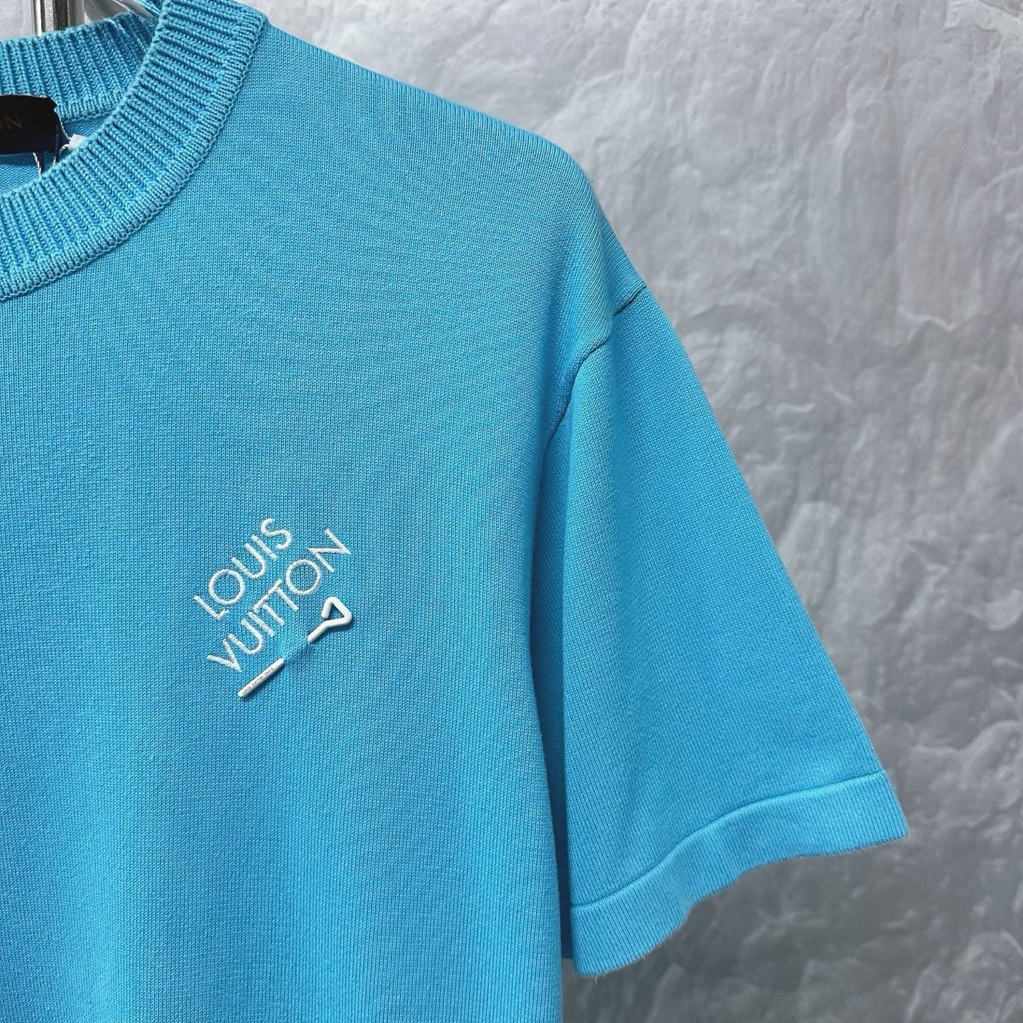 Louis Vuitton Pin Letter Embroidered Knit Tee — detail