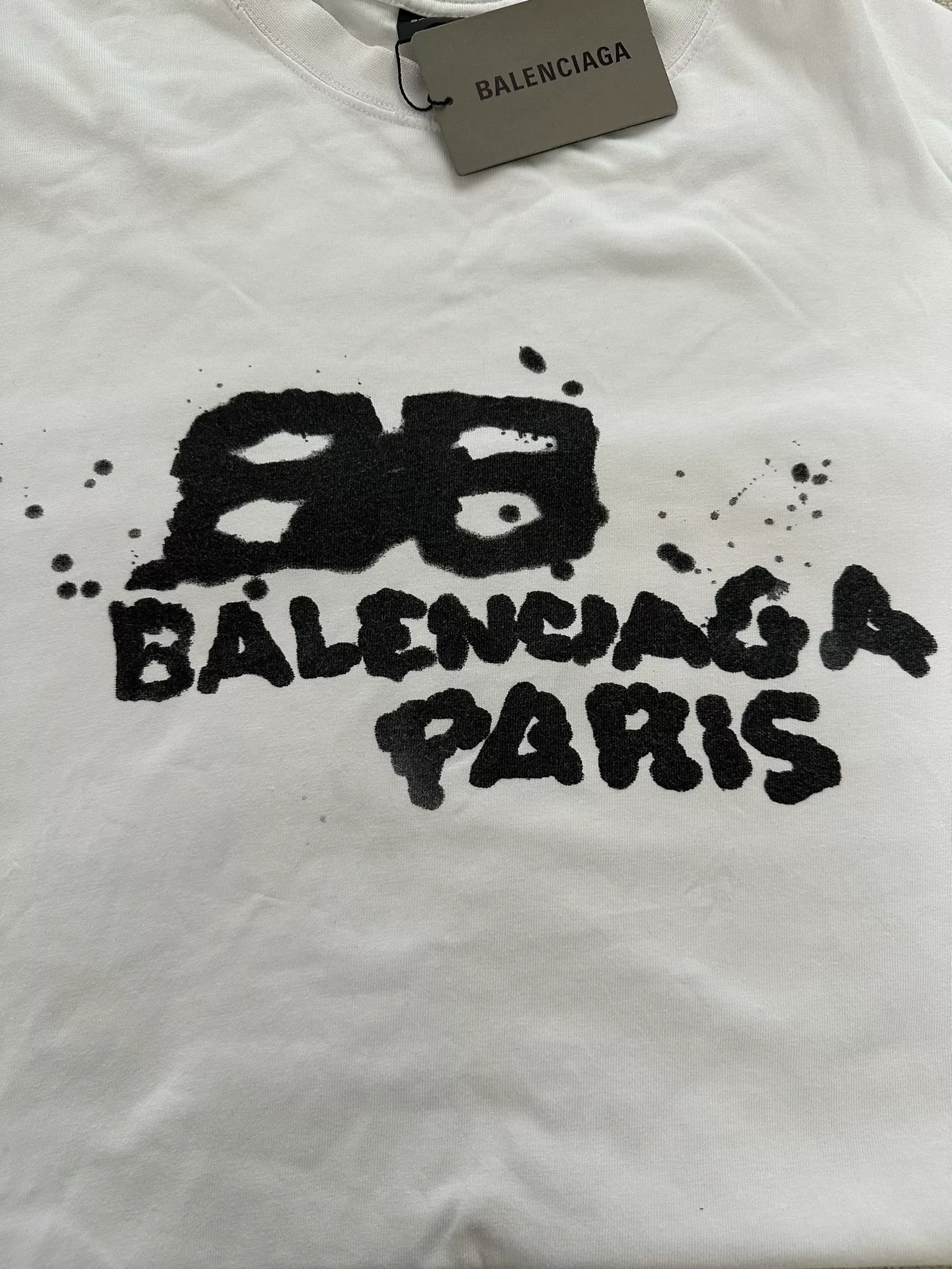Balenciaga Paris Letter Print Short Sleeve T-shirt — detail