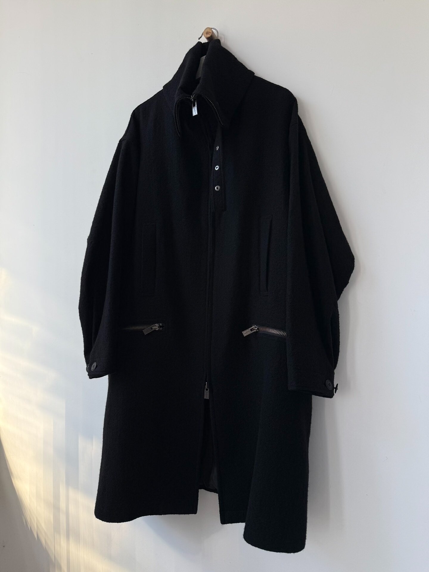 Yohji Yamamoto Femme 21AW Oversized Wool Coat — detail