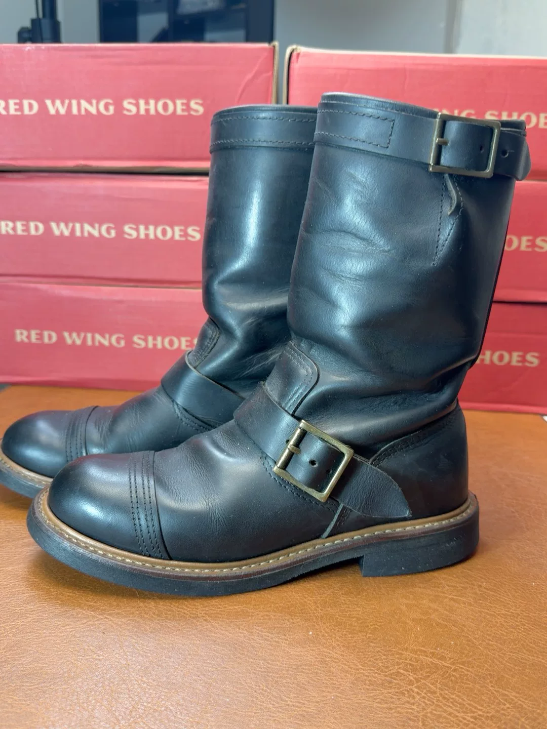 Red Wing 8122 Leather Boots — detail