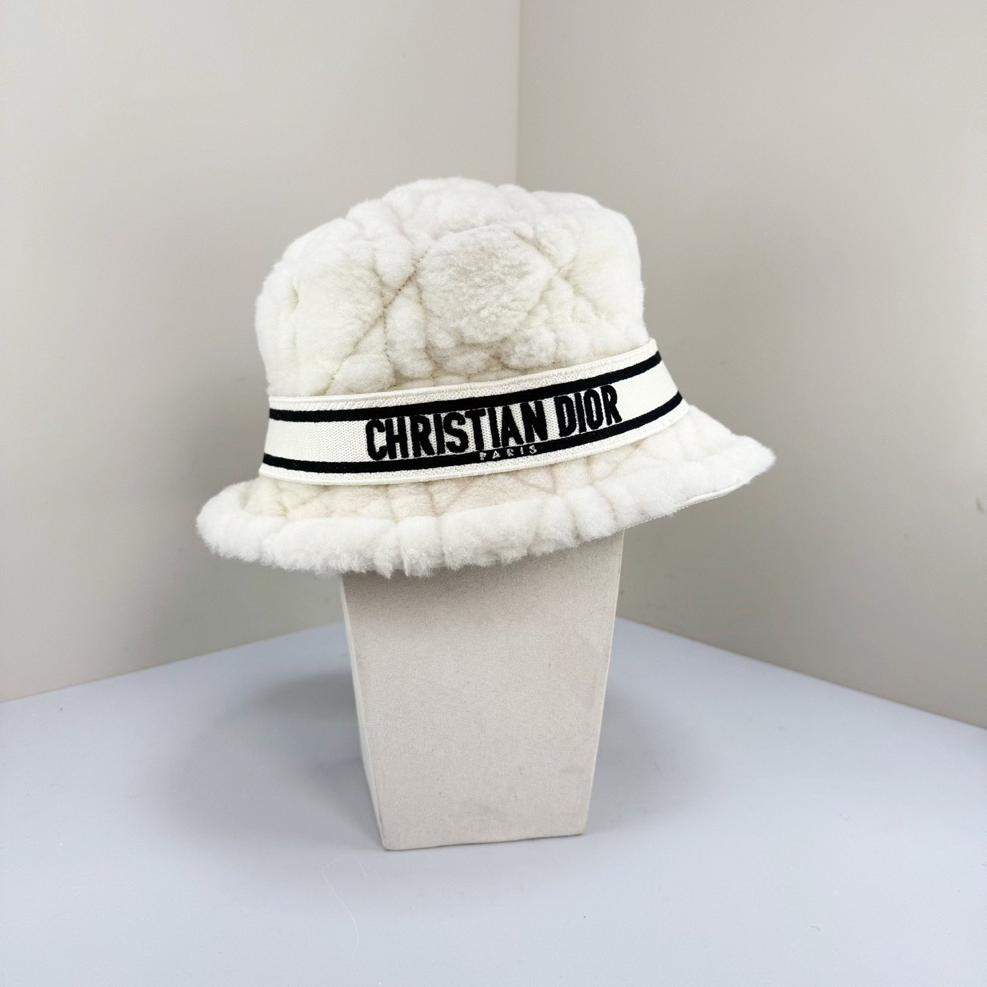 Dior 25SS Teddy Letter Bucket Hat