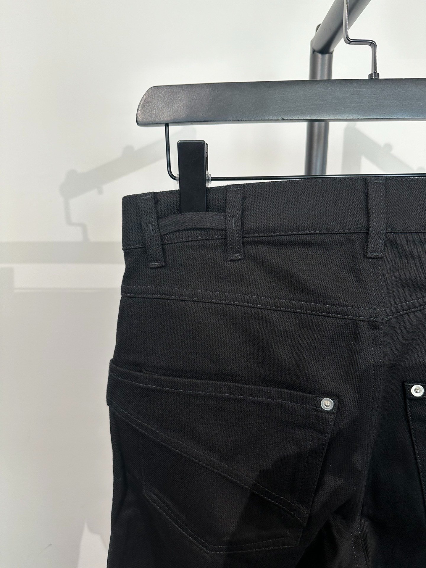 Heliot Emil Straight-Cut Workwear Pants — back