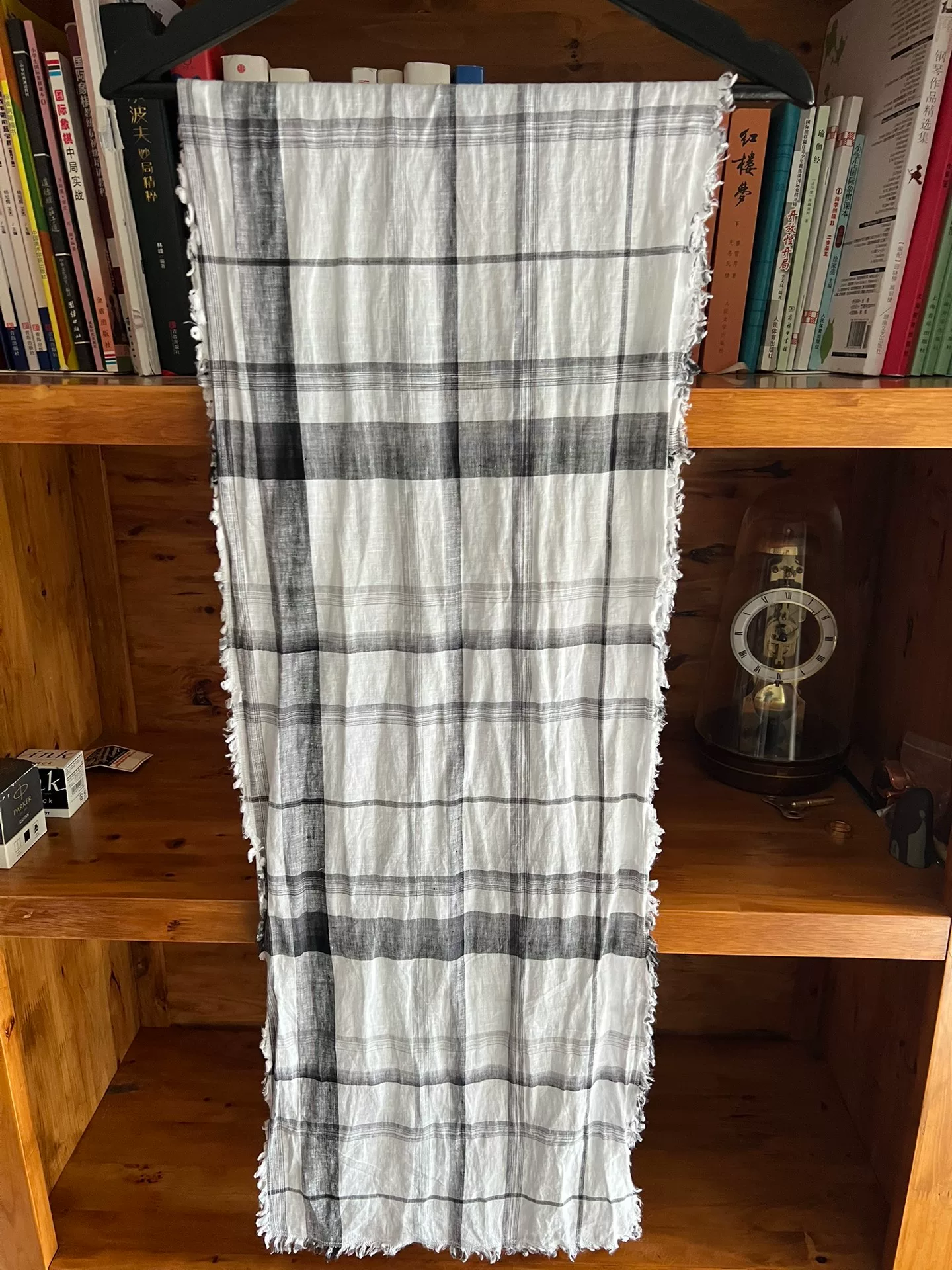 Porter Classic Linen Stole — front
