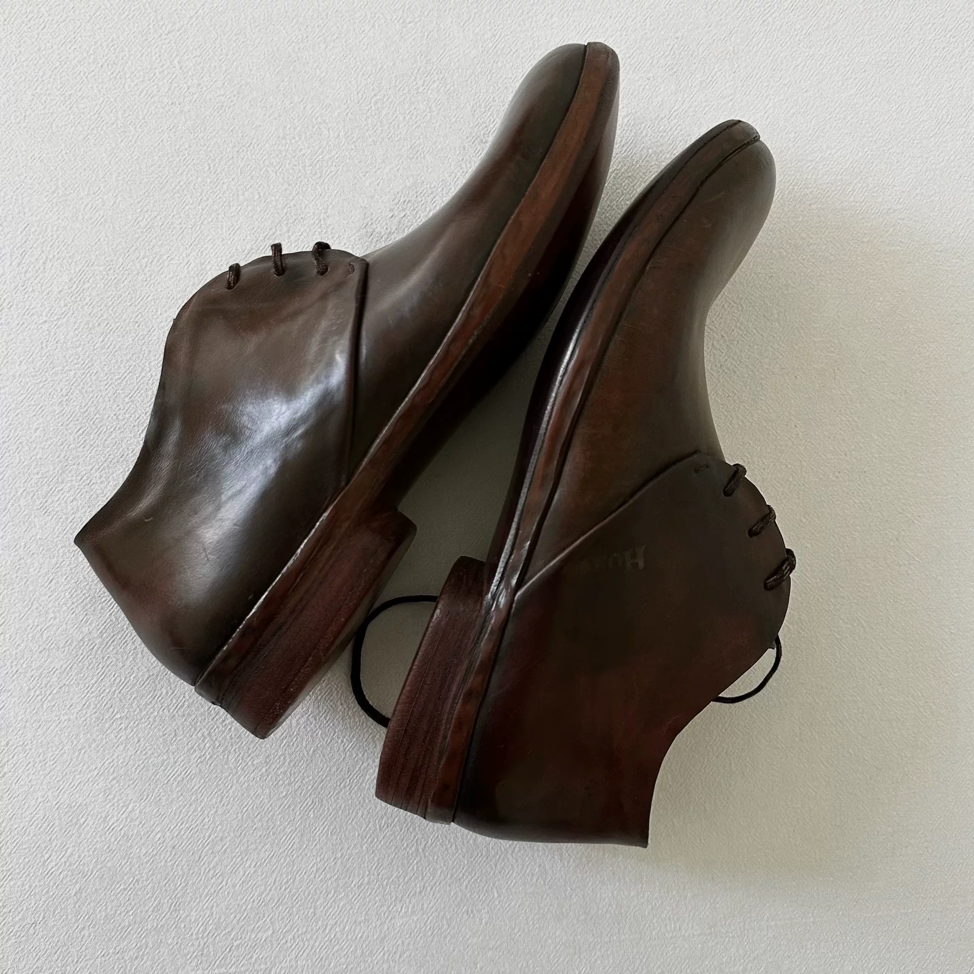 M_Moriabc Low-Top Leather Boots — back