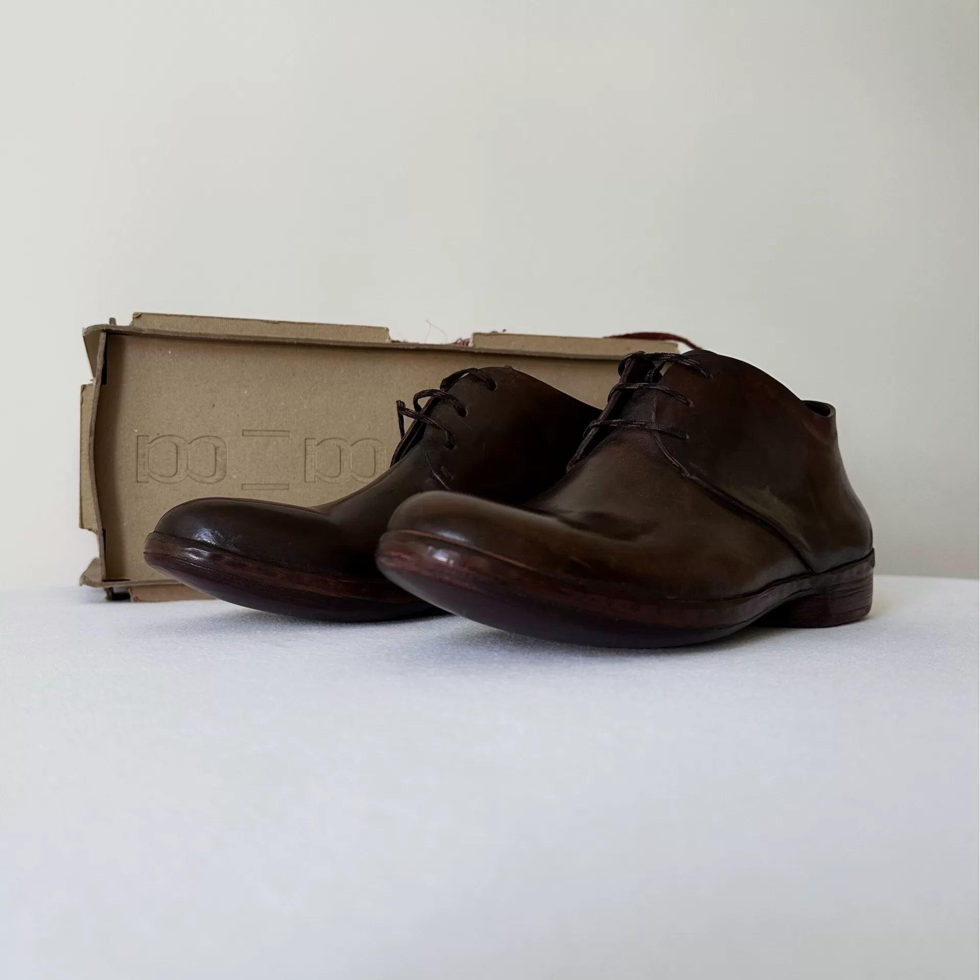 M_Moriabc Low-Top Leather Boots — front