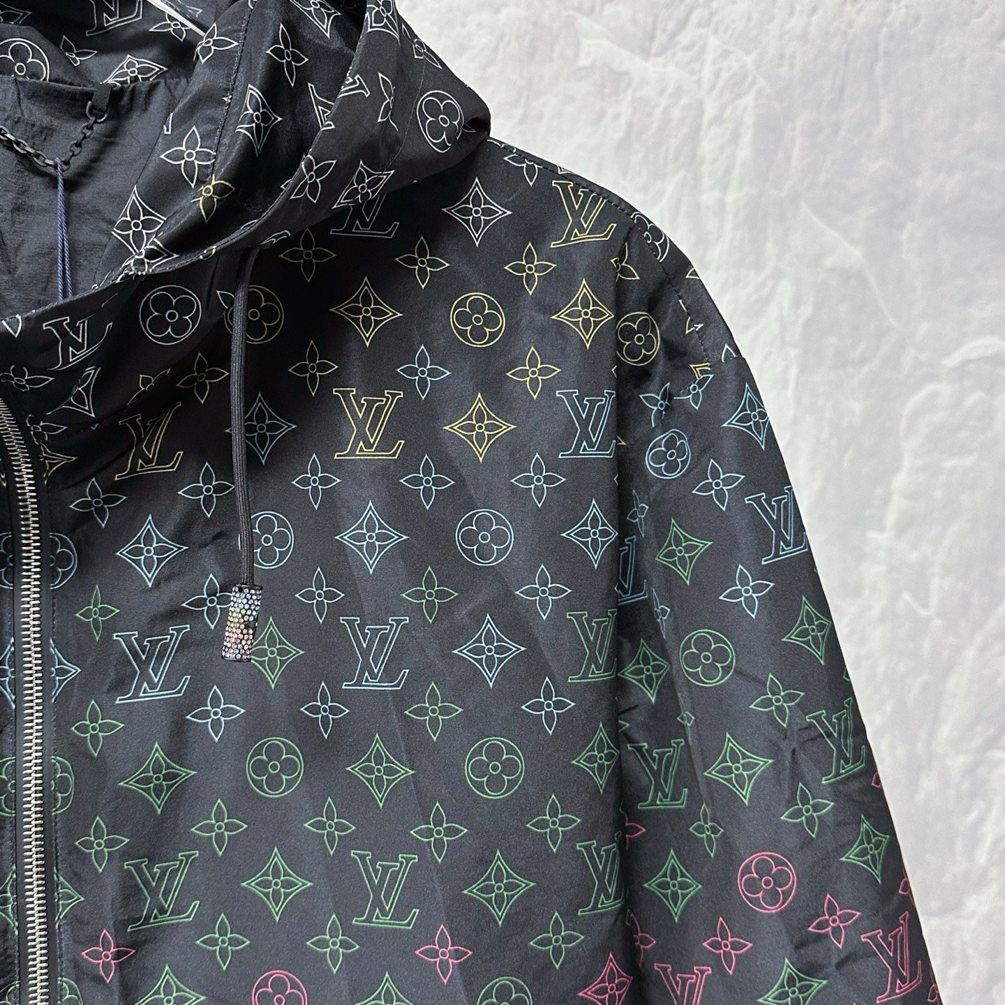 Louis Vuitton FW25 Gradient Print Hooded Jacket — detail