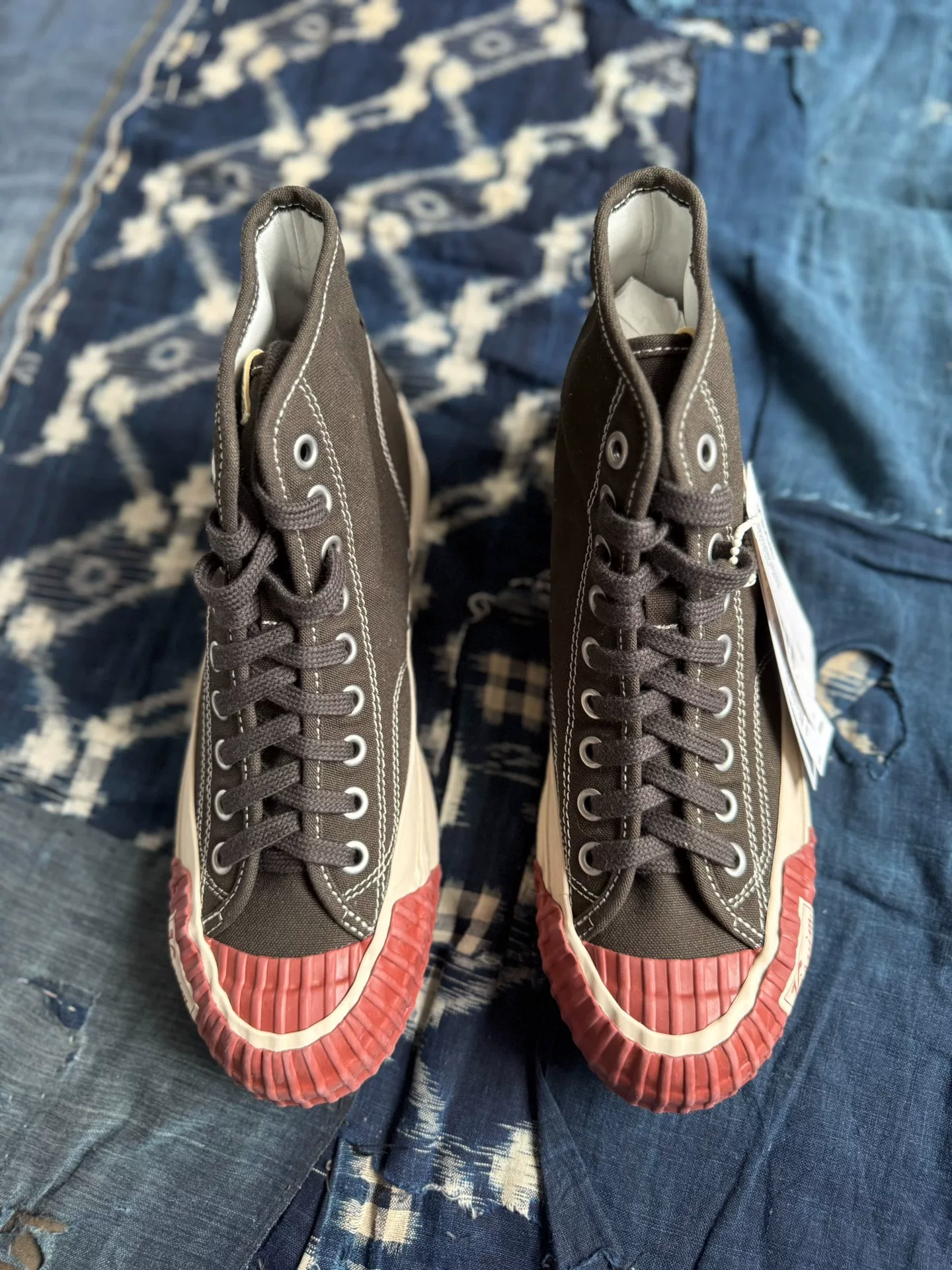 VISVIM 25AW SKAGWAY HI ALTA High-Top Sneakers — back