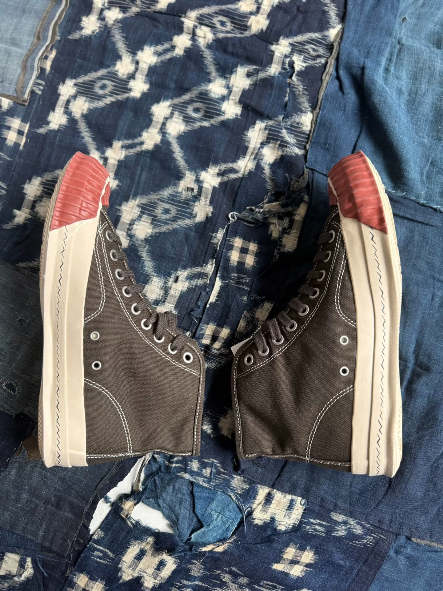 VISVIM 25AW SKAGWAY HI ALTA High-Top Sneakers — detail