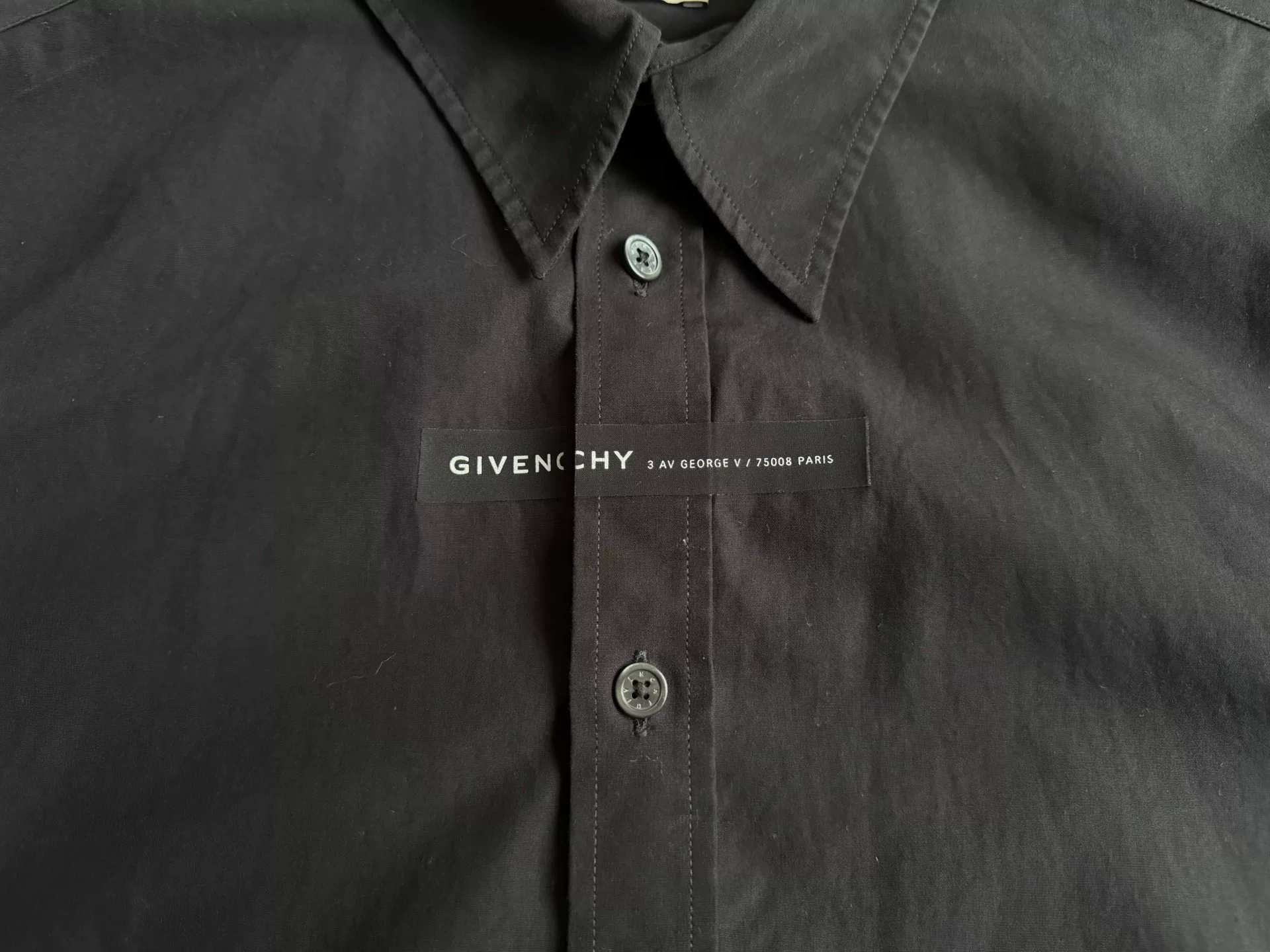 GIVENCHY Letter Long Sleeve Shirt — back
