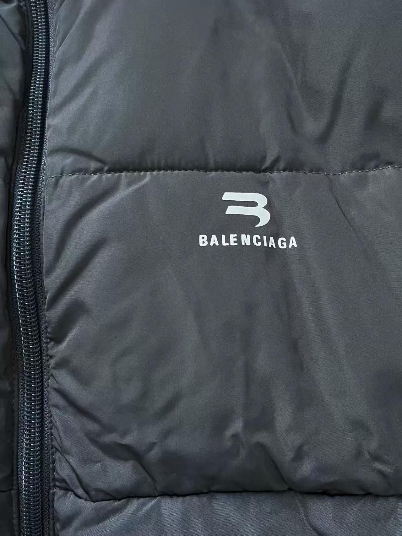 Balenciaga Gray Puffer Jacket — detail