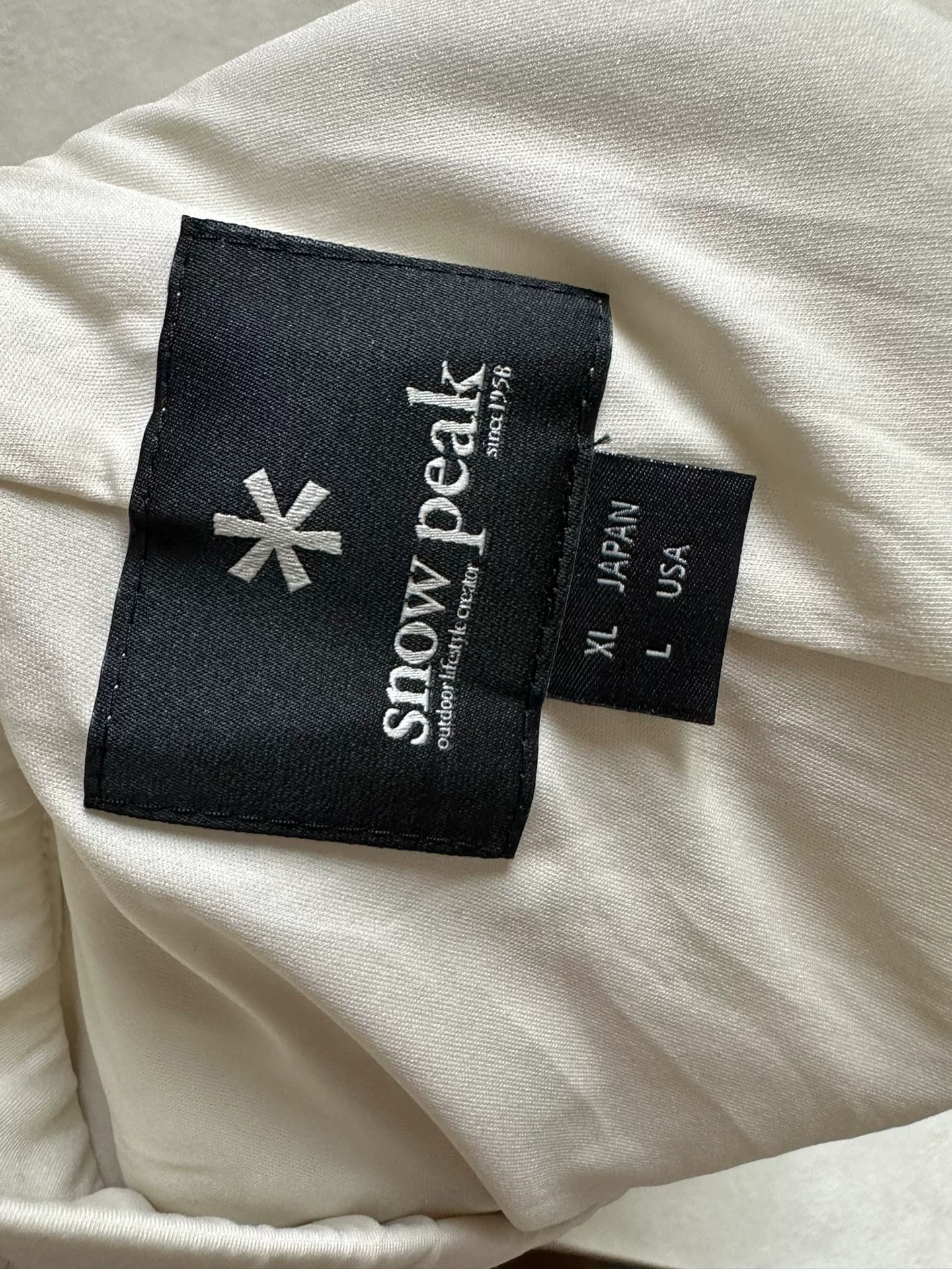 Snow Peak Quilted Utility Shorts — detail