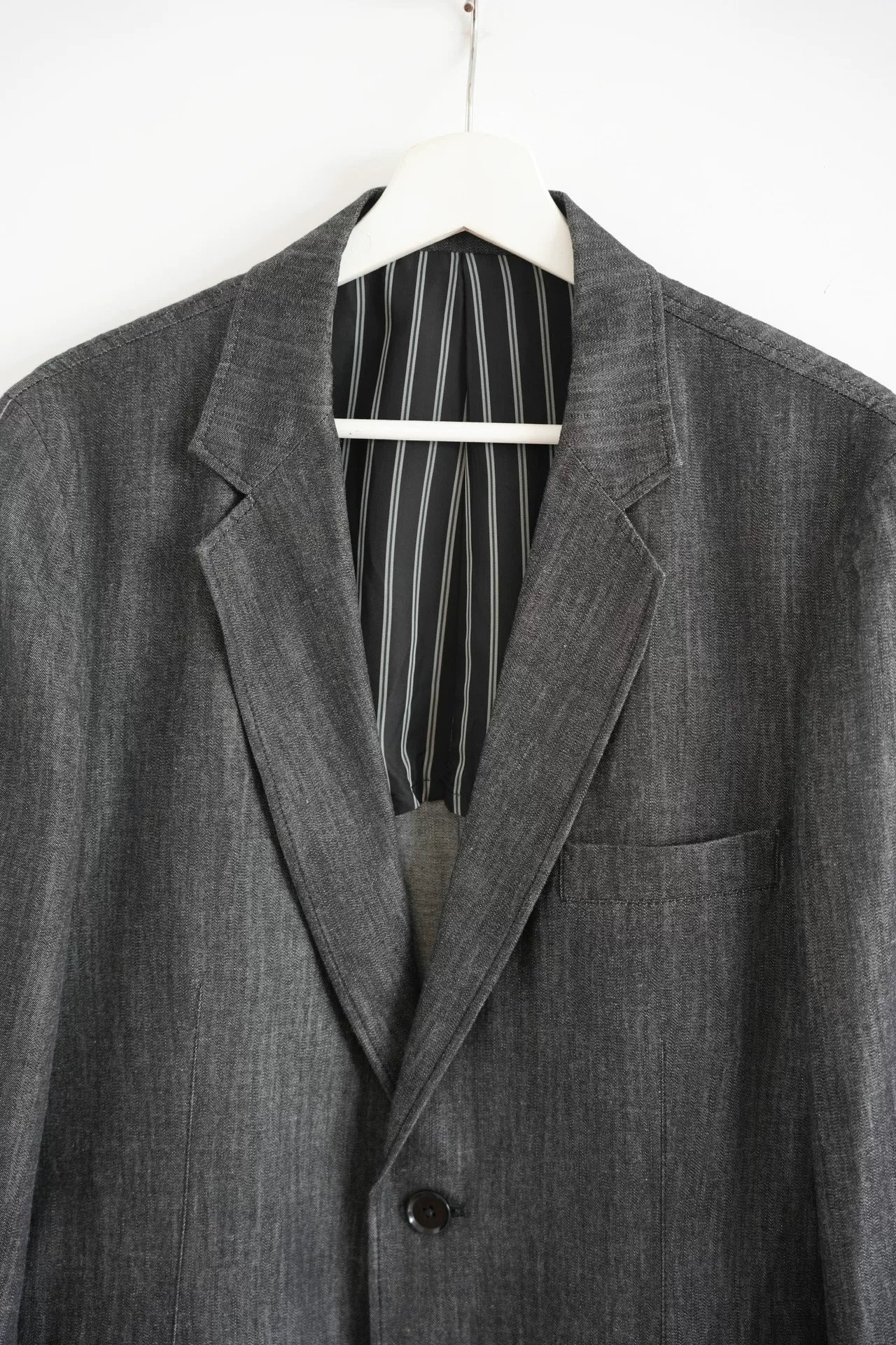 Yohji Yamamoto 10SS Striped Sleeve Suit — detail