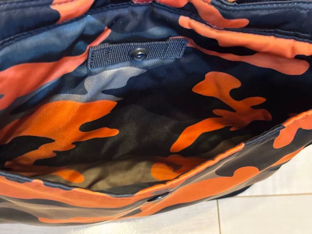 PORTER Camouflage Single-Shoulder Bag — label
