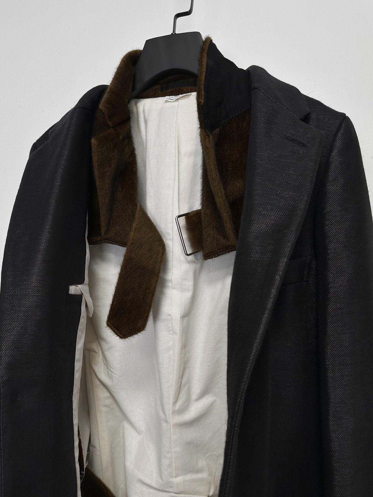 Comme des Garçons 17FW Boyhood Runway Coat — label