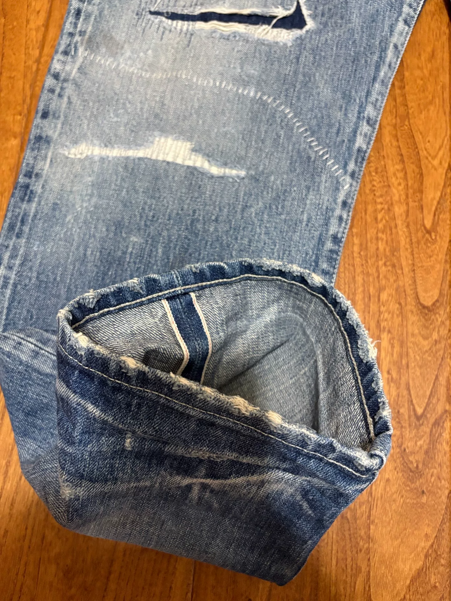 NEIGHBORHOOD 21AW SCRATCH SAVAGE Jeans — label