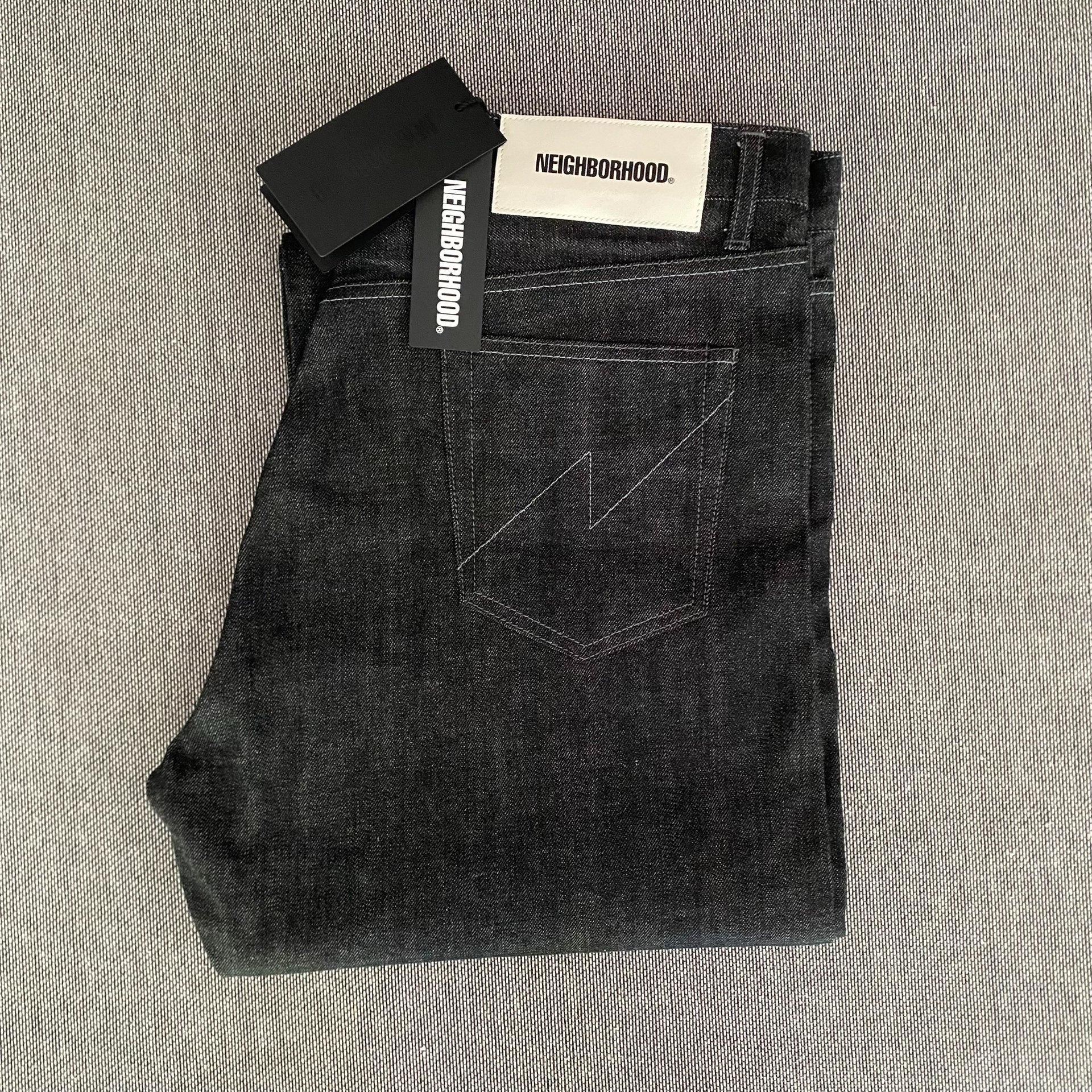 Neighborhood 25AW Basic Black Jeans