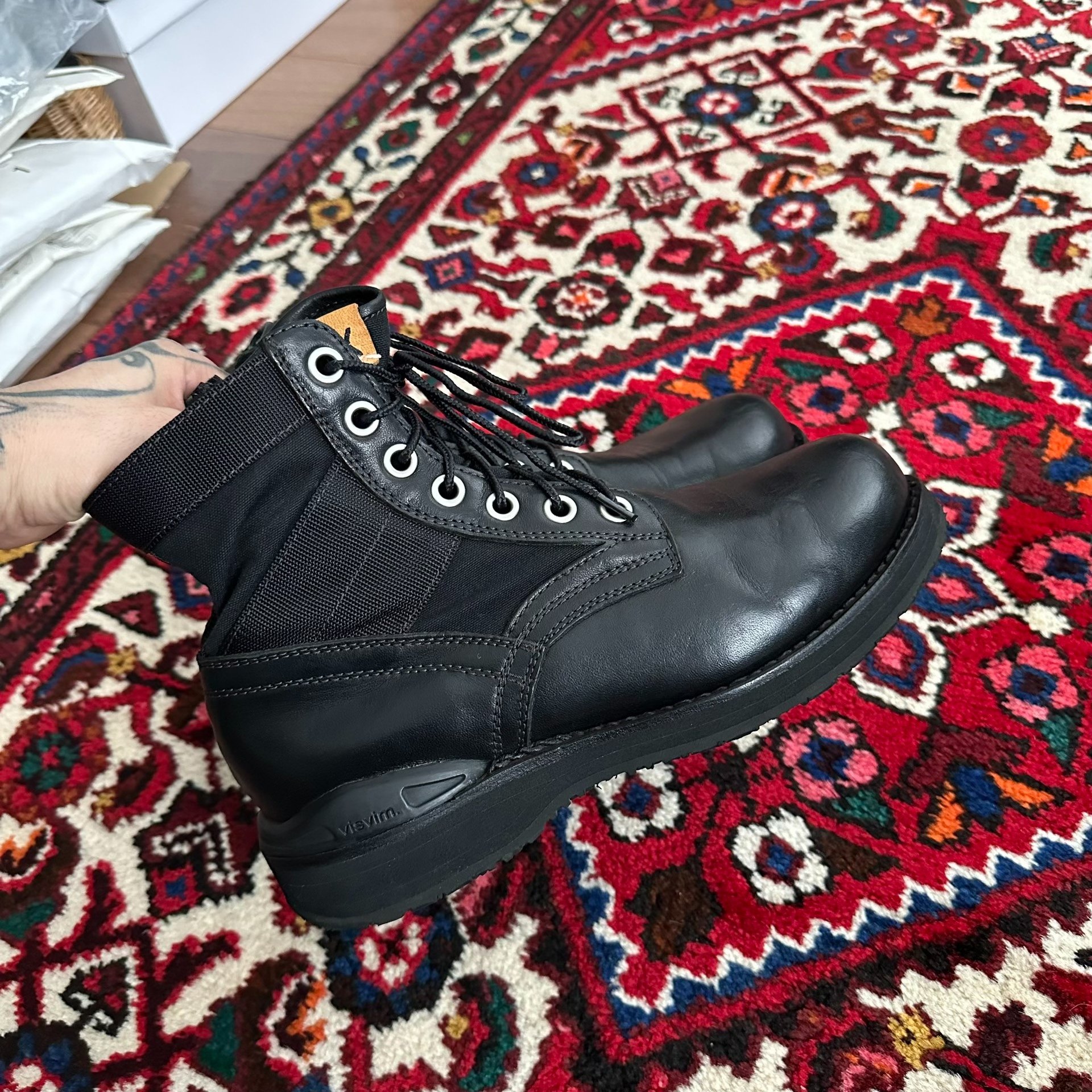 visvim 17ss 7-hole Boots — detail