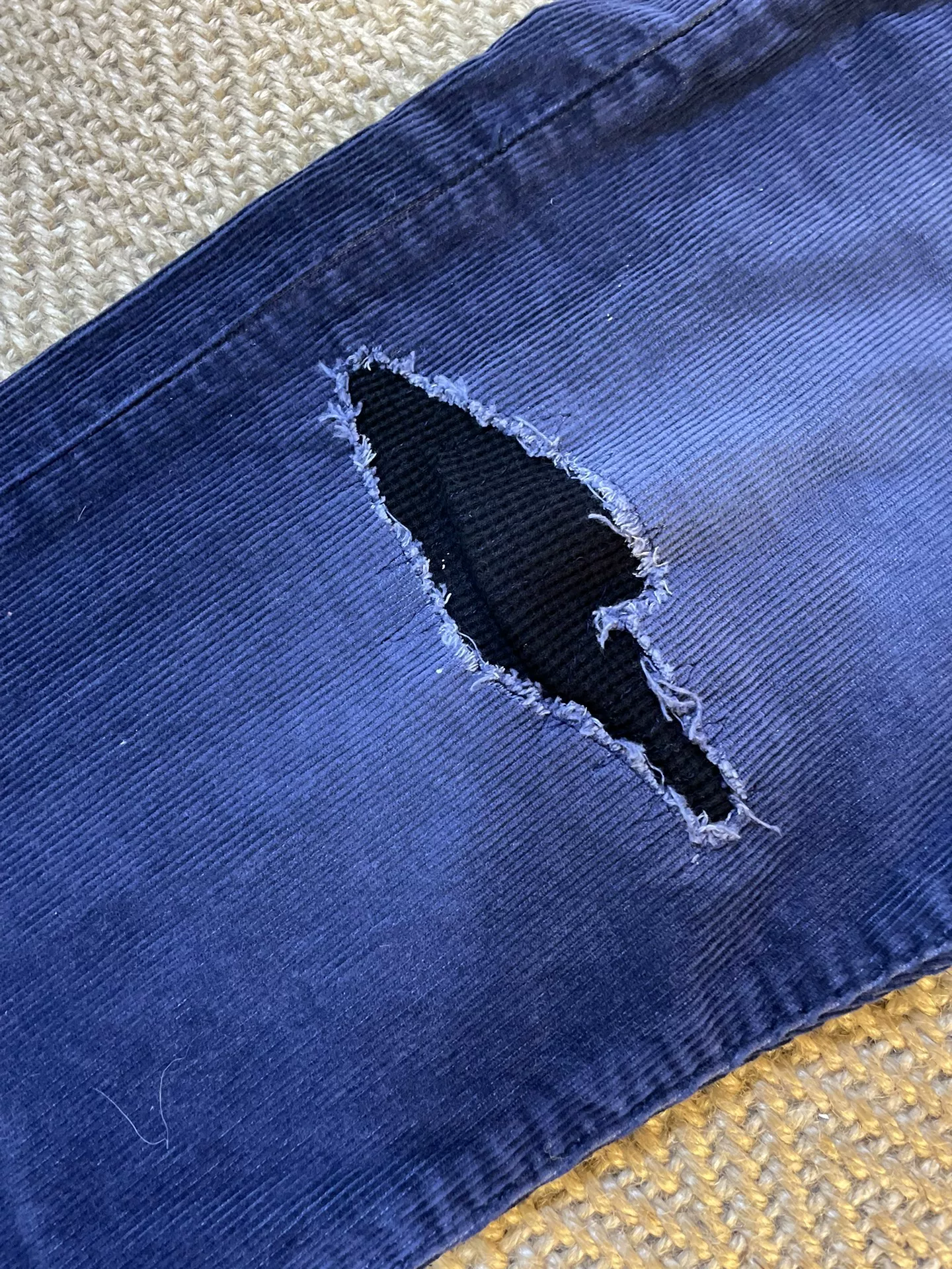 Vanquish Fragment Corduroy Distressed Pants — label