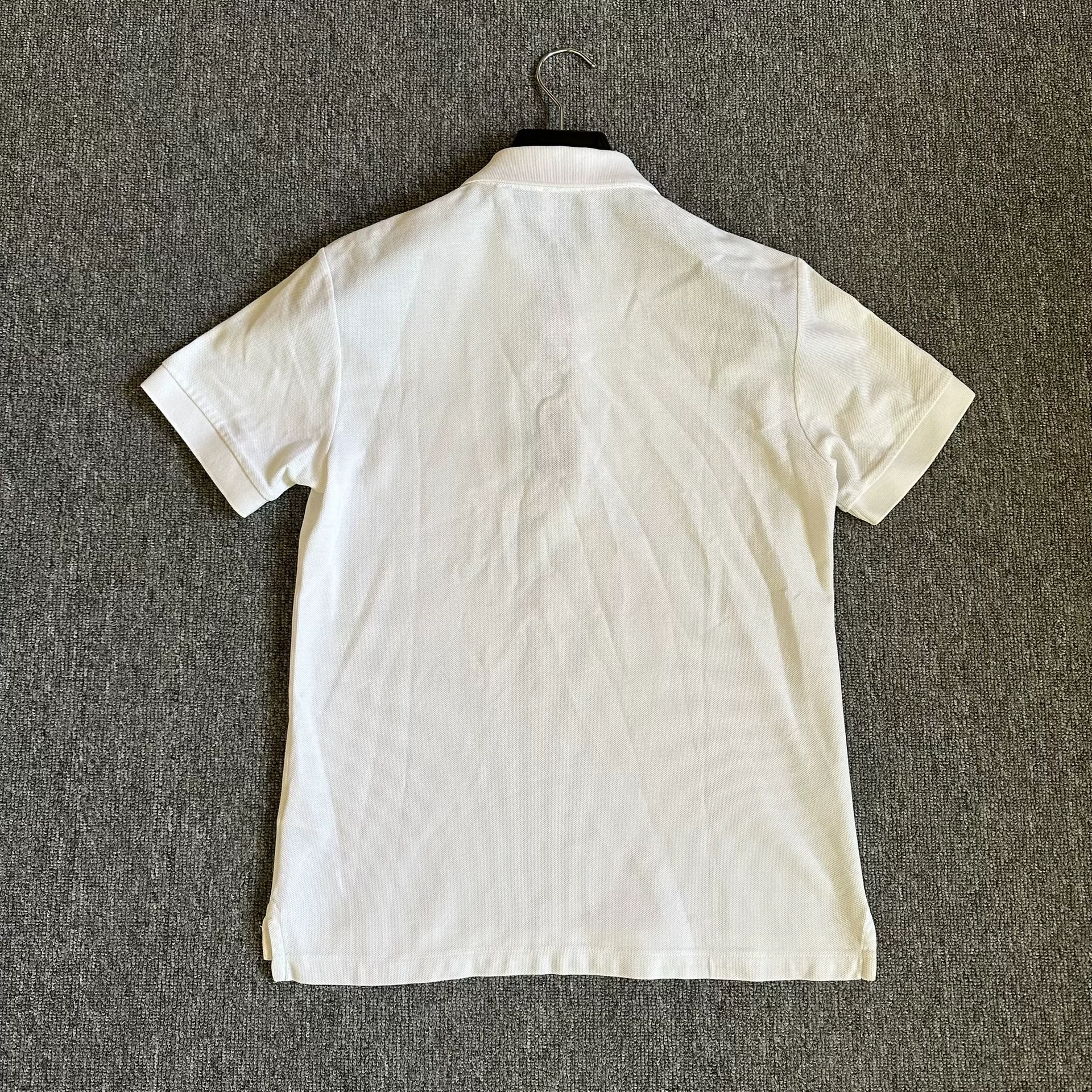 Burberry TB Embroidery Short-Sleeve Polo — detail
