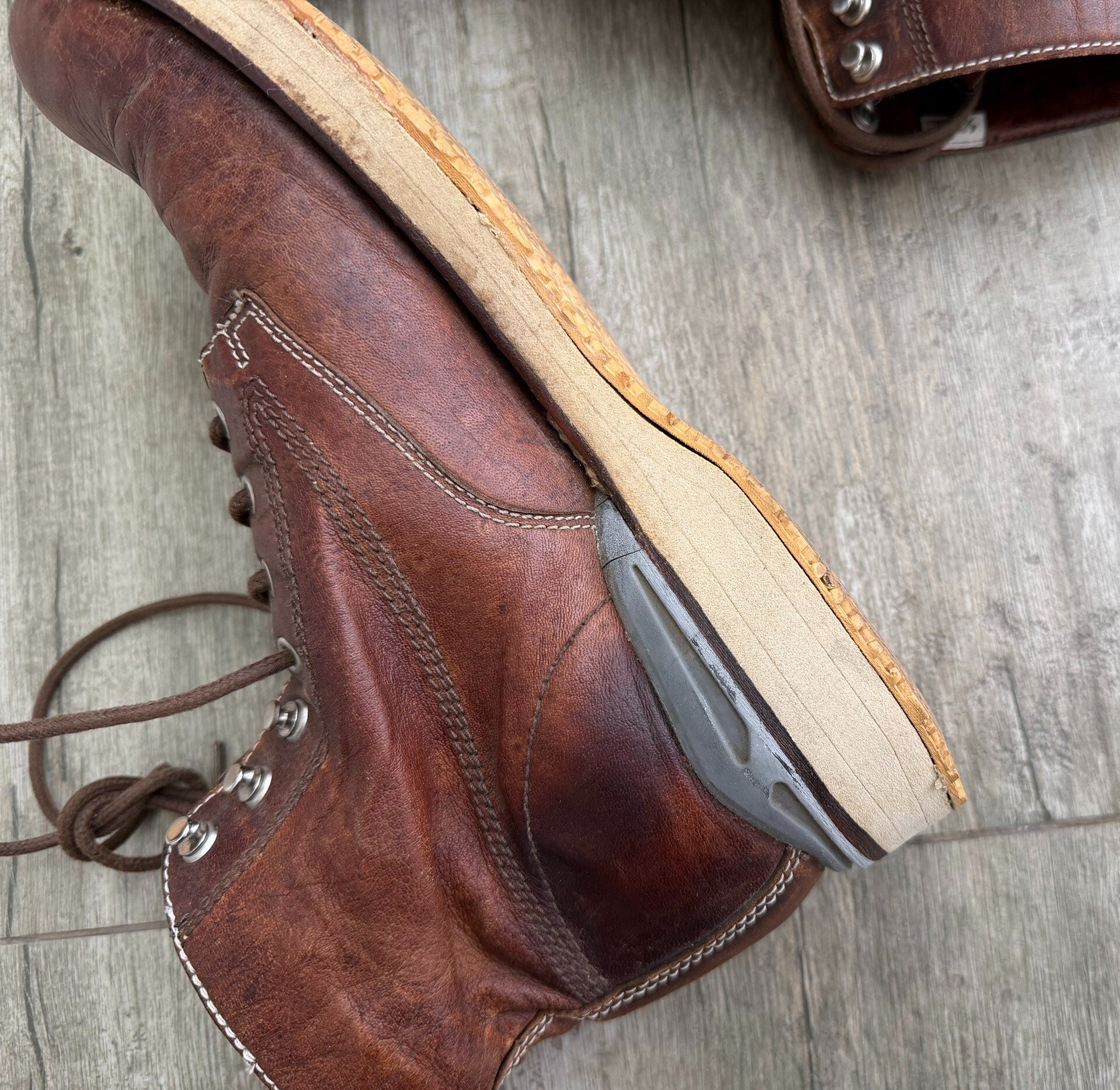 VISVIM VIRGIL BOOTS KNGR-FOLK — label