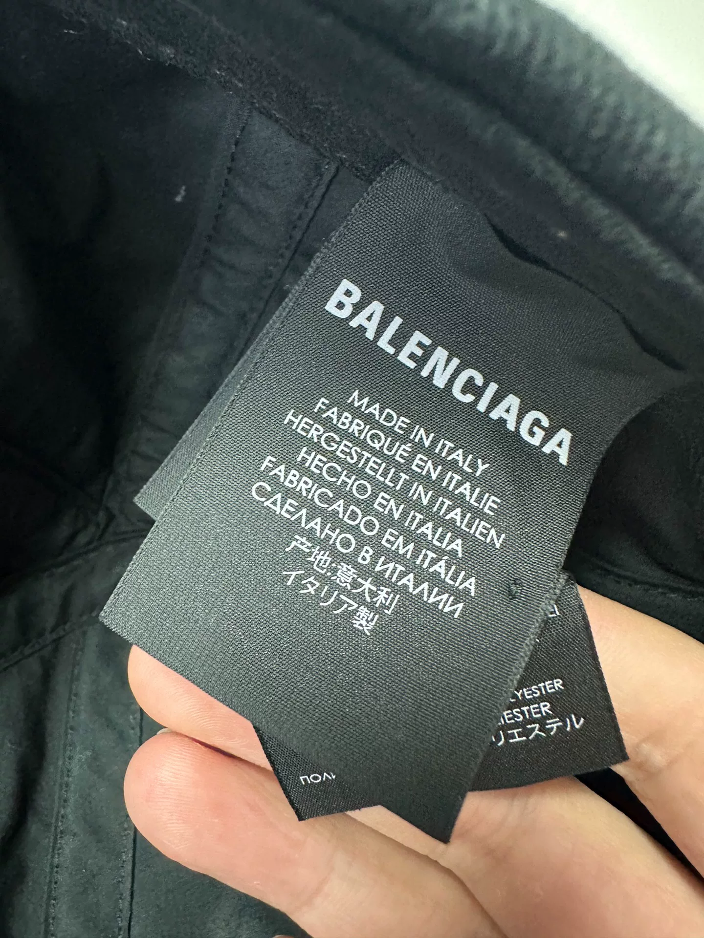 Balenciaga Black Logo Baseball Cap — label