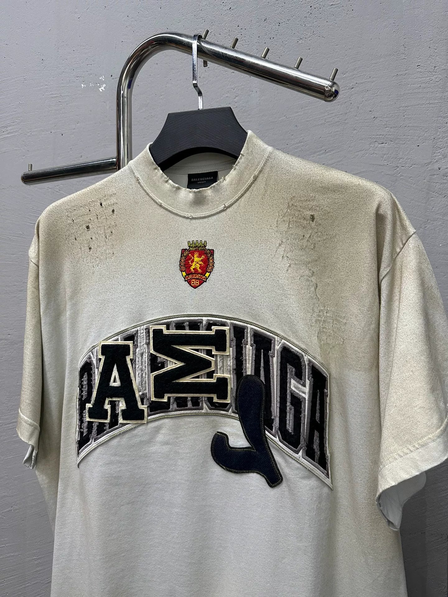 Balenciaga x Manchester United Short - Sleeve T - shirt — detail