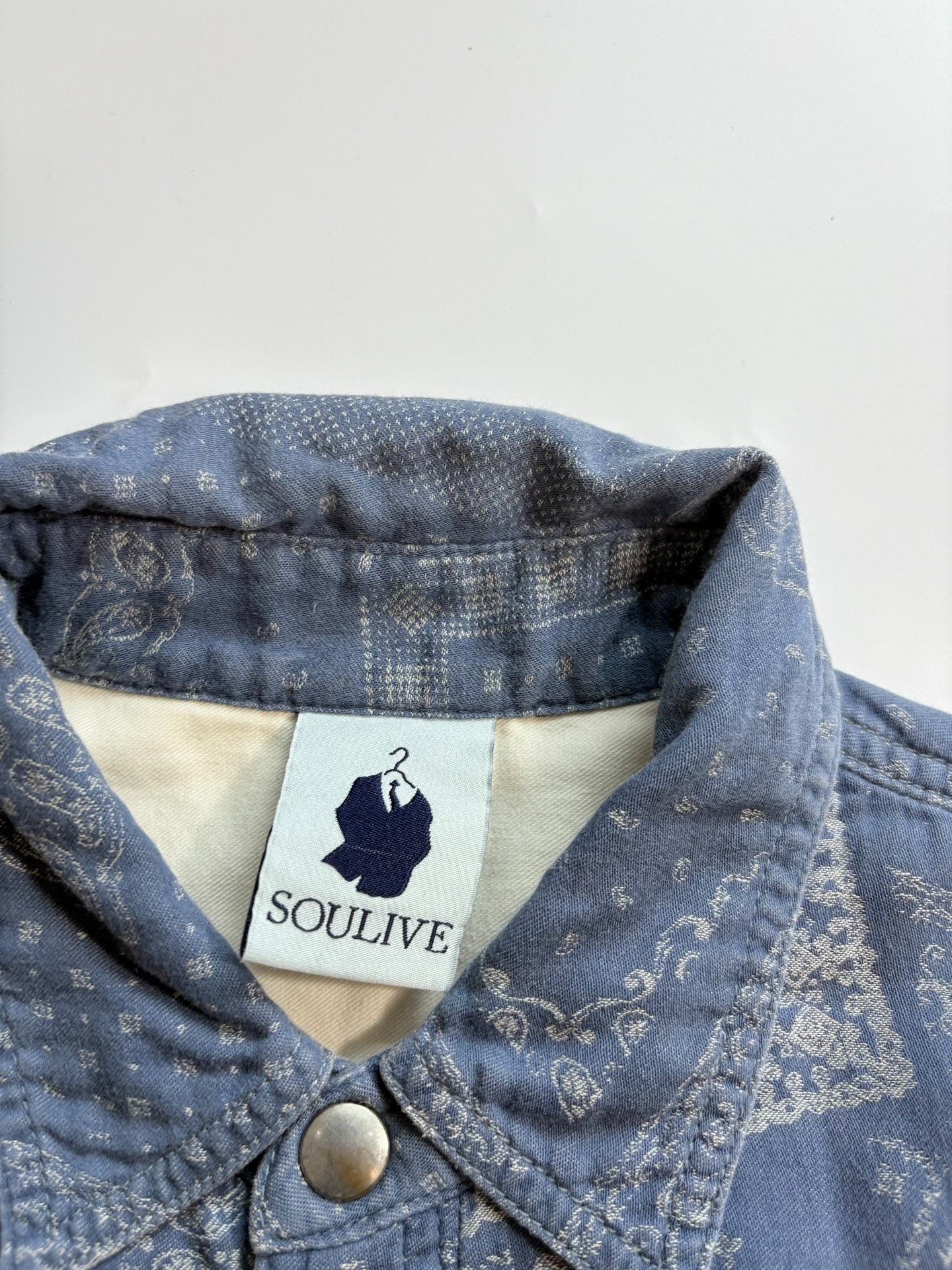 Soulive Sashiko Cotton Shirt Jacket — detail