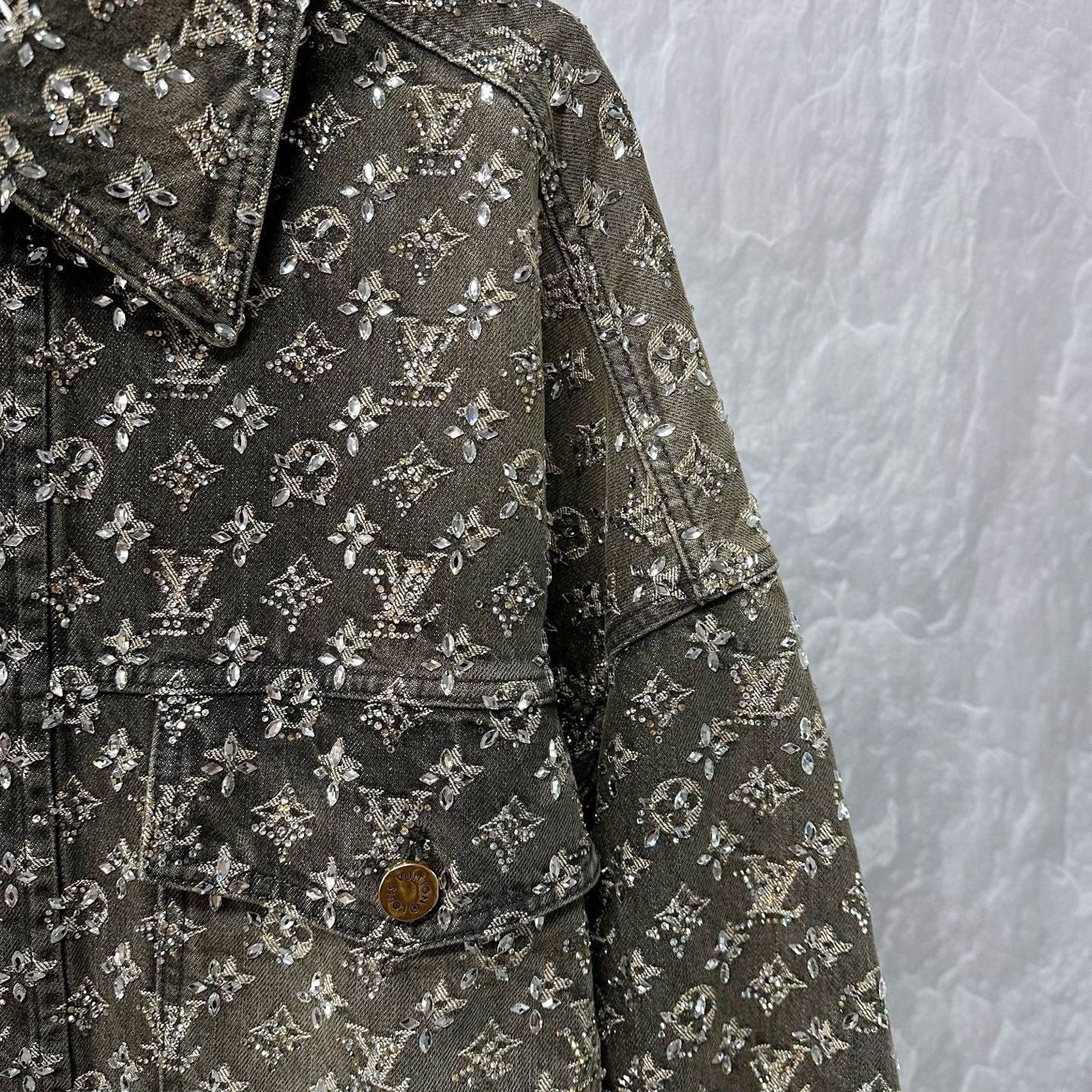 Louis Vuitton Rhinestone Denim Jacket J02427 — detail