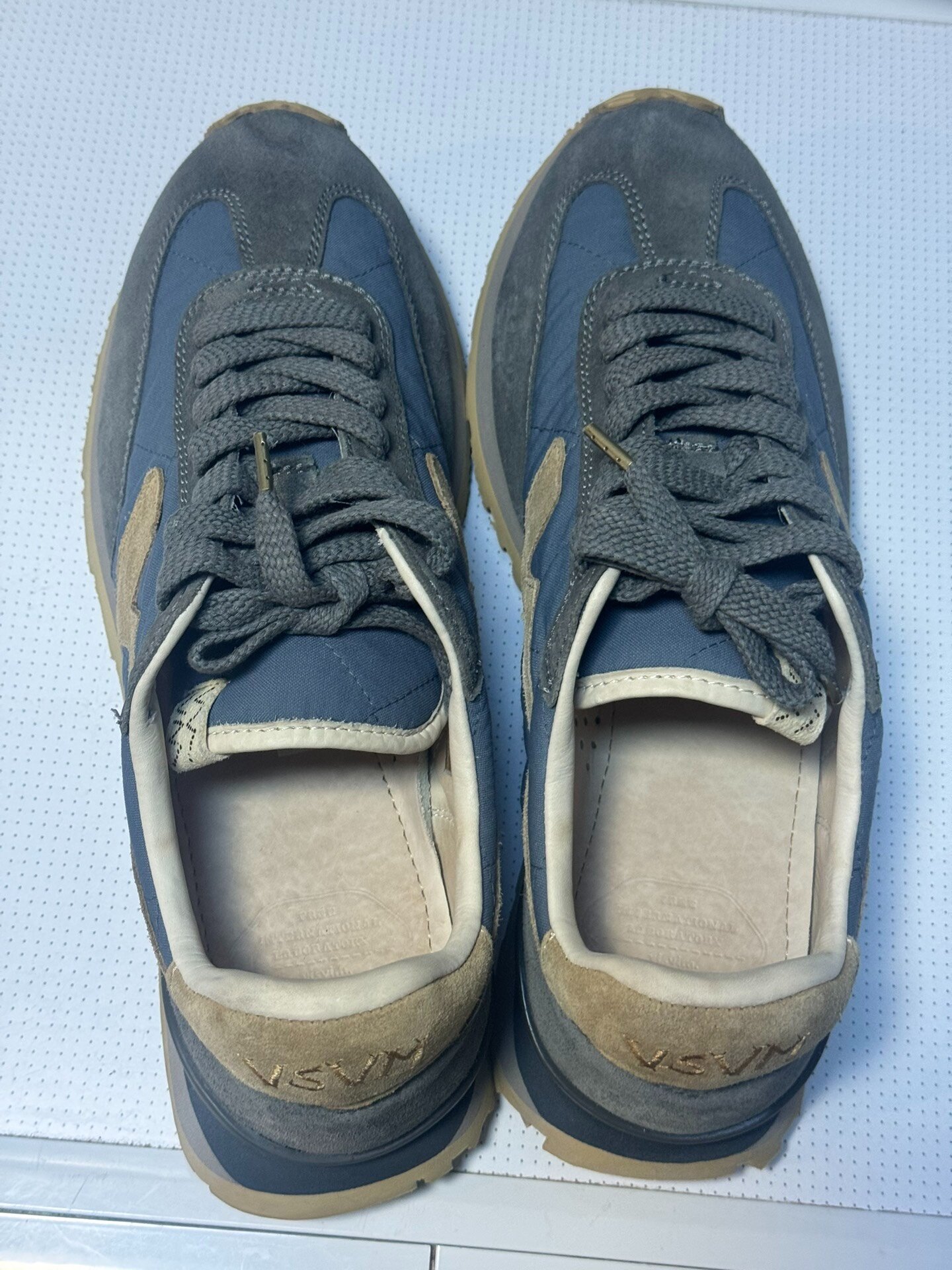 VISVIM FKT RUNNER BLUE — front